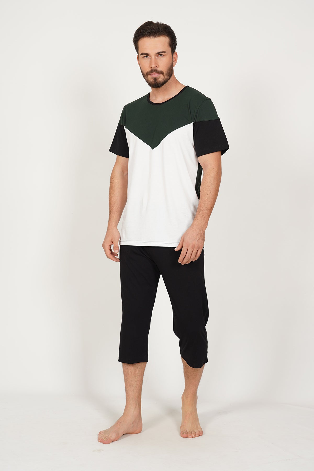 Man Geometric Capri Set