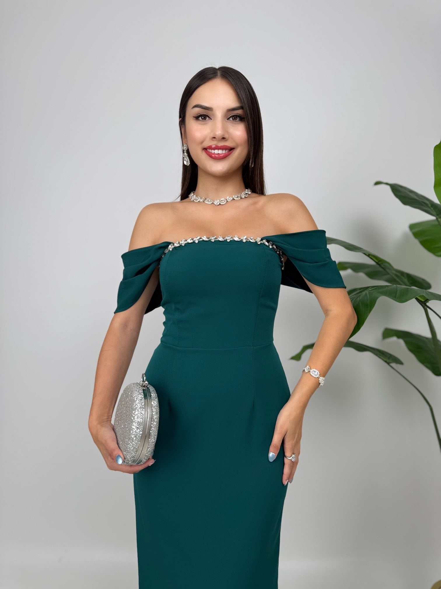 1022 HANDICRAFT CHEST DETAIL DRESS