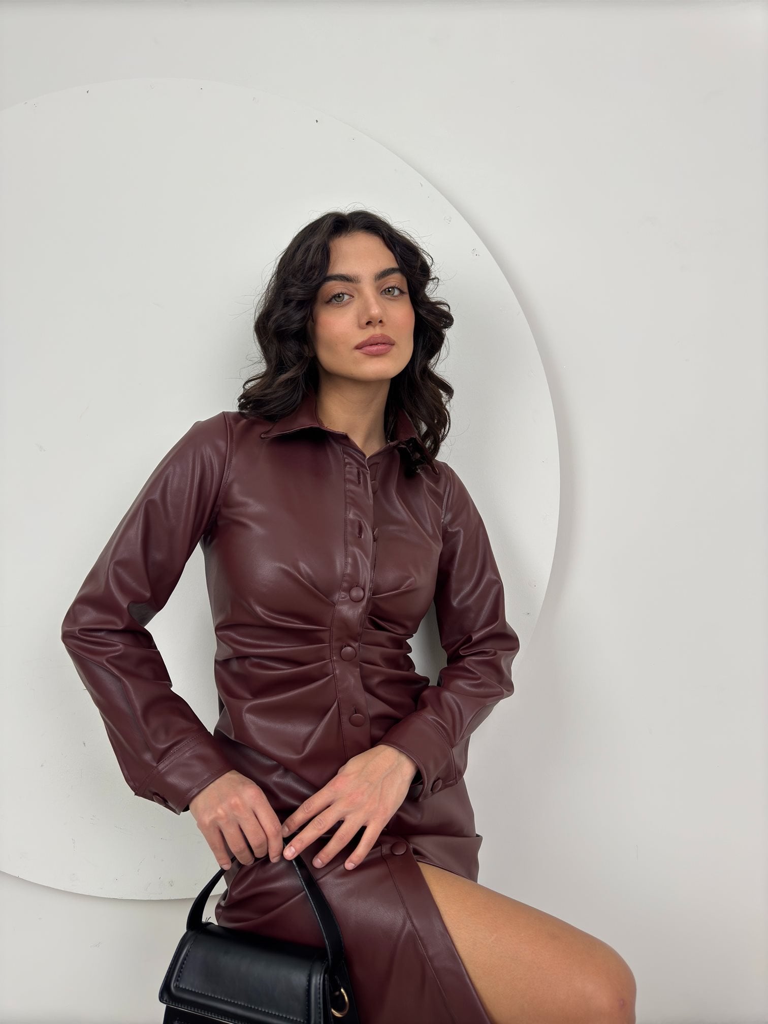 1057 ZARA LİNE DERİ ELBİSE