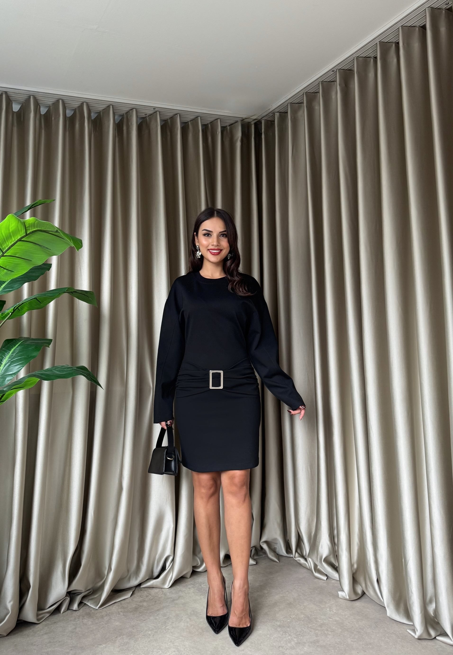 1062 KNITTED BUCKLE MINI BODYCON DRESS