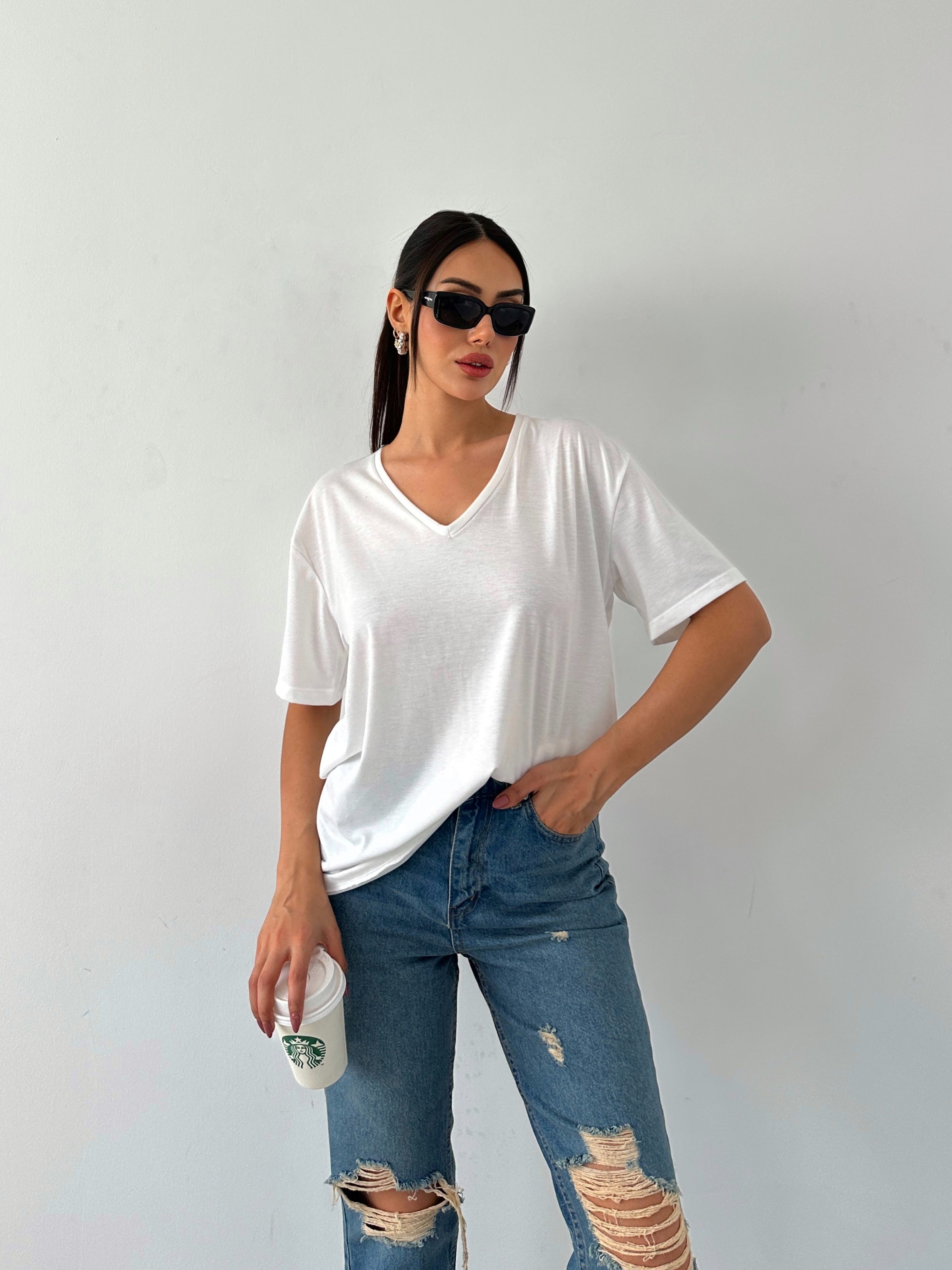 V-Neck Basic T-shirt