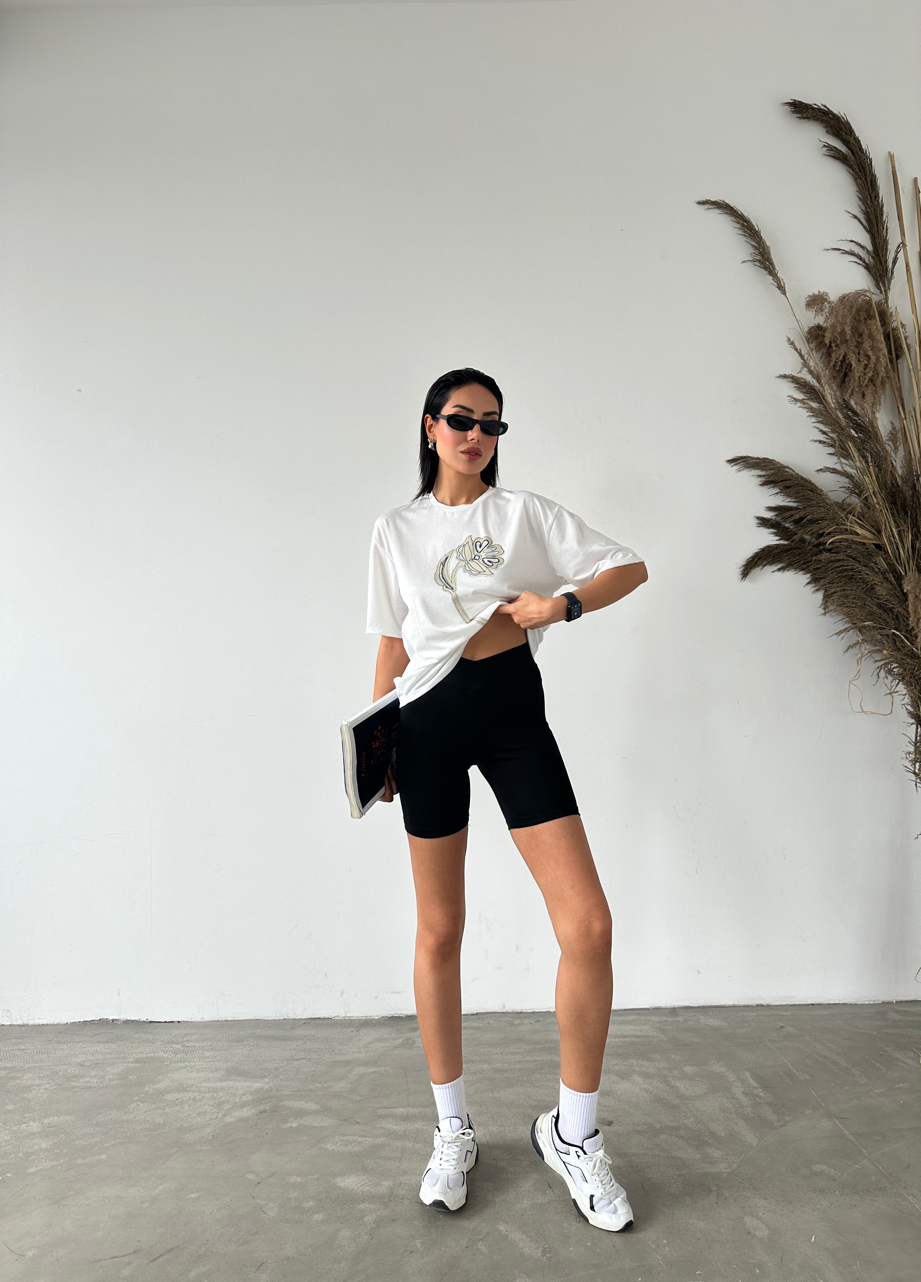 Floral Stone Detailed T-shirt