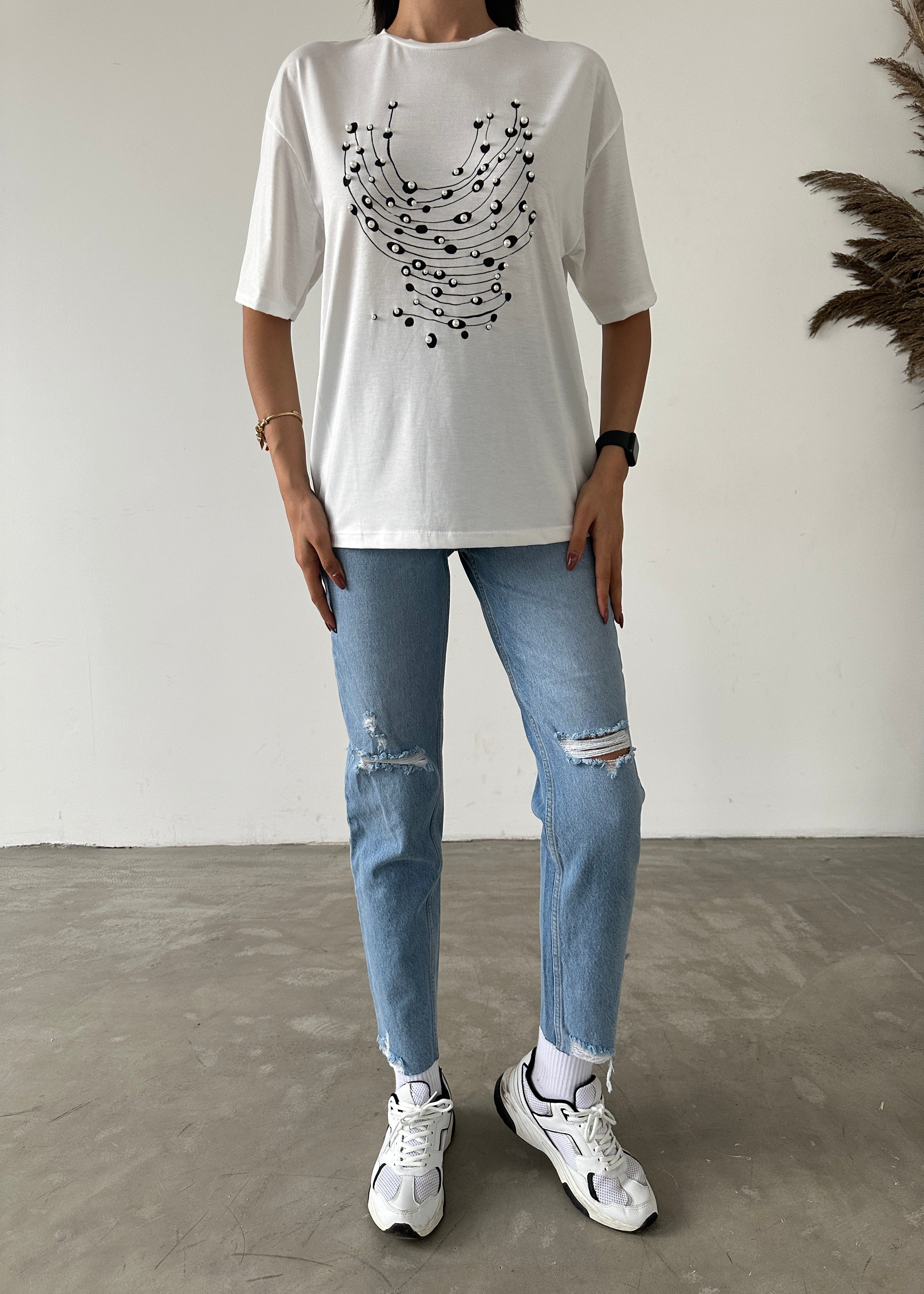 Printed Pearl Detailed T-shirt