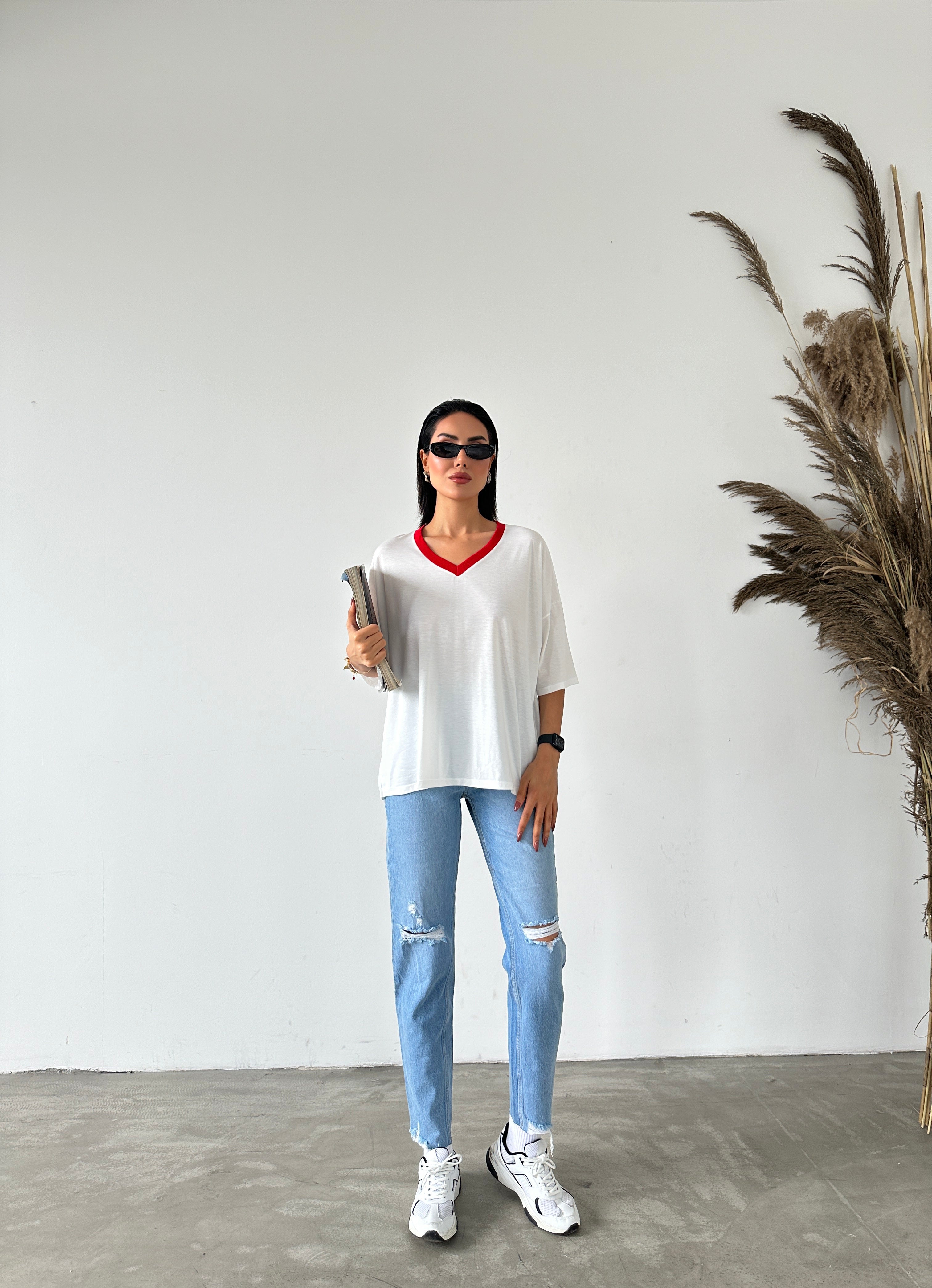 Colorful V-Neck Basic T-shirt