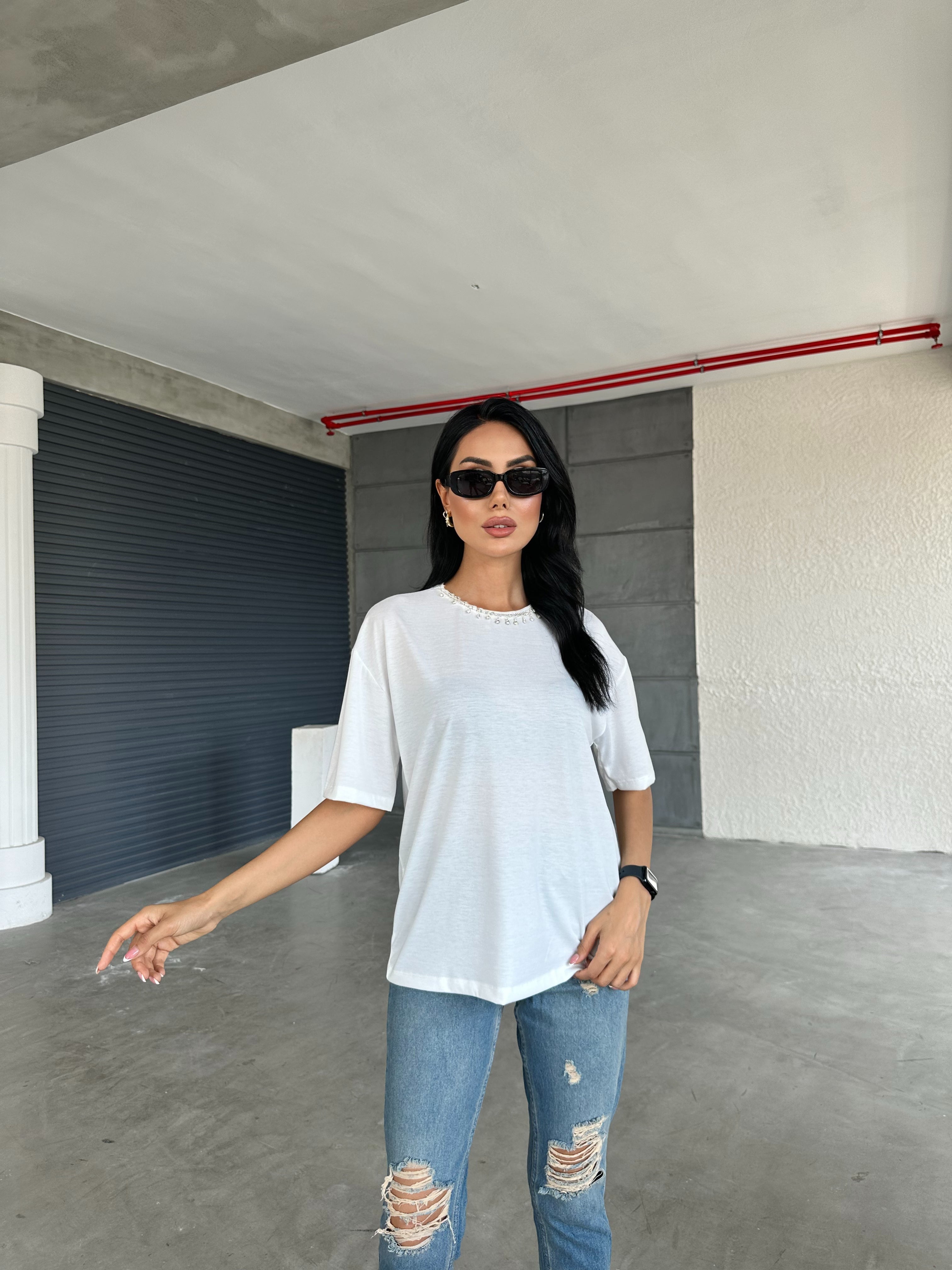 Stone Collar T-shirt