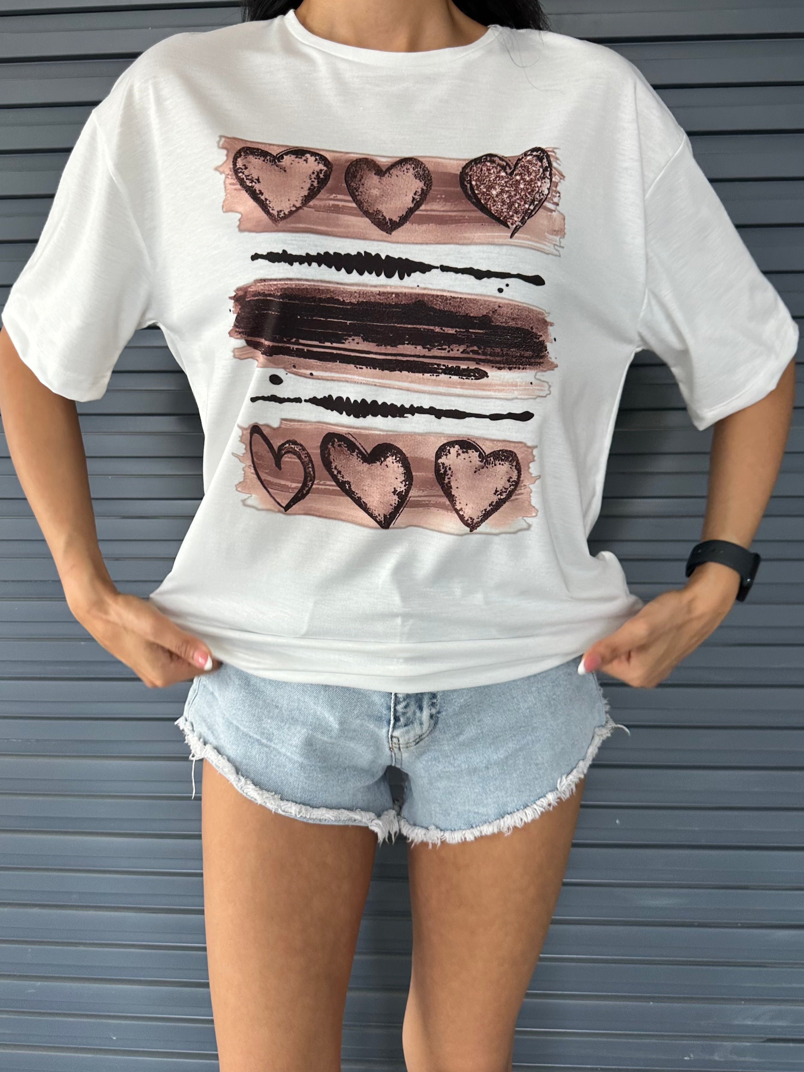 Heart Printed Basic T-shirt