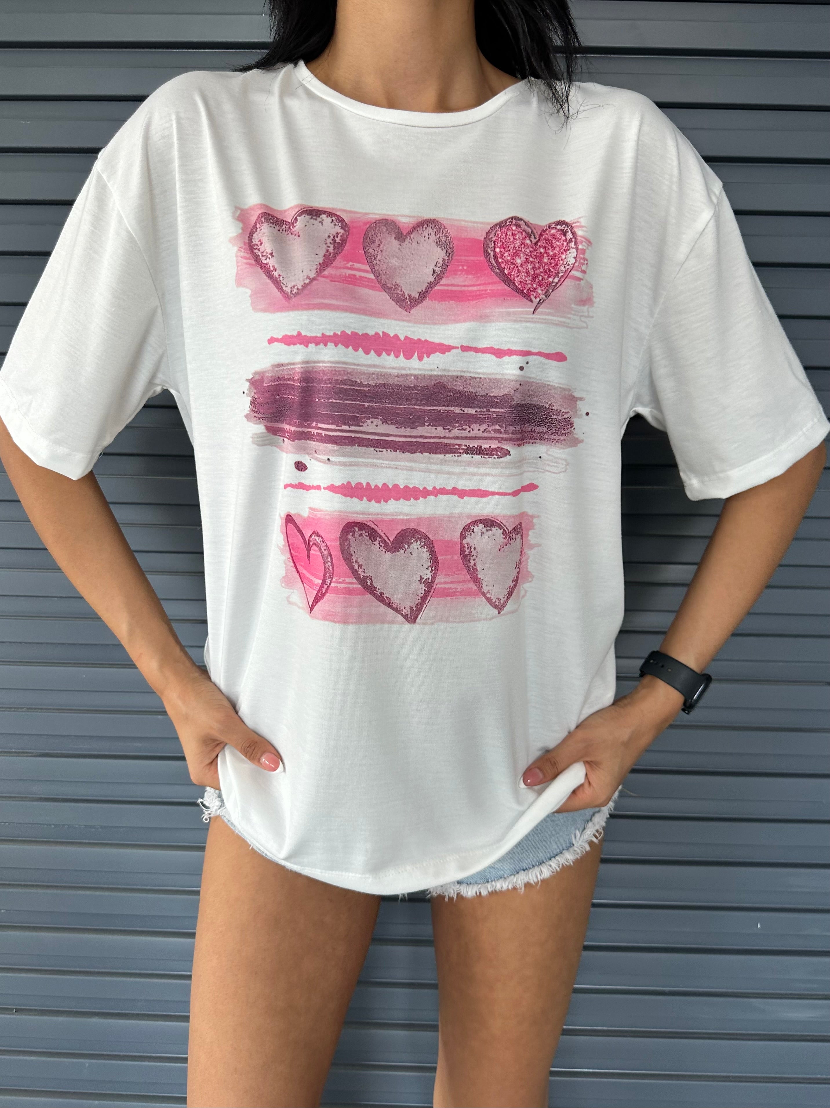 Kalp Baskılı Basic T-shirt