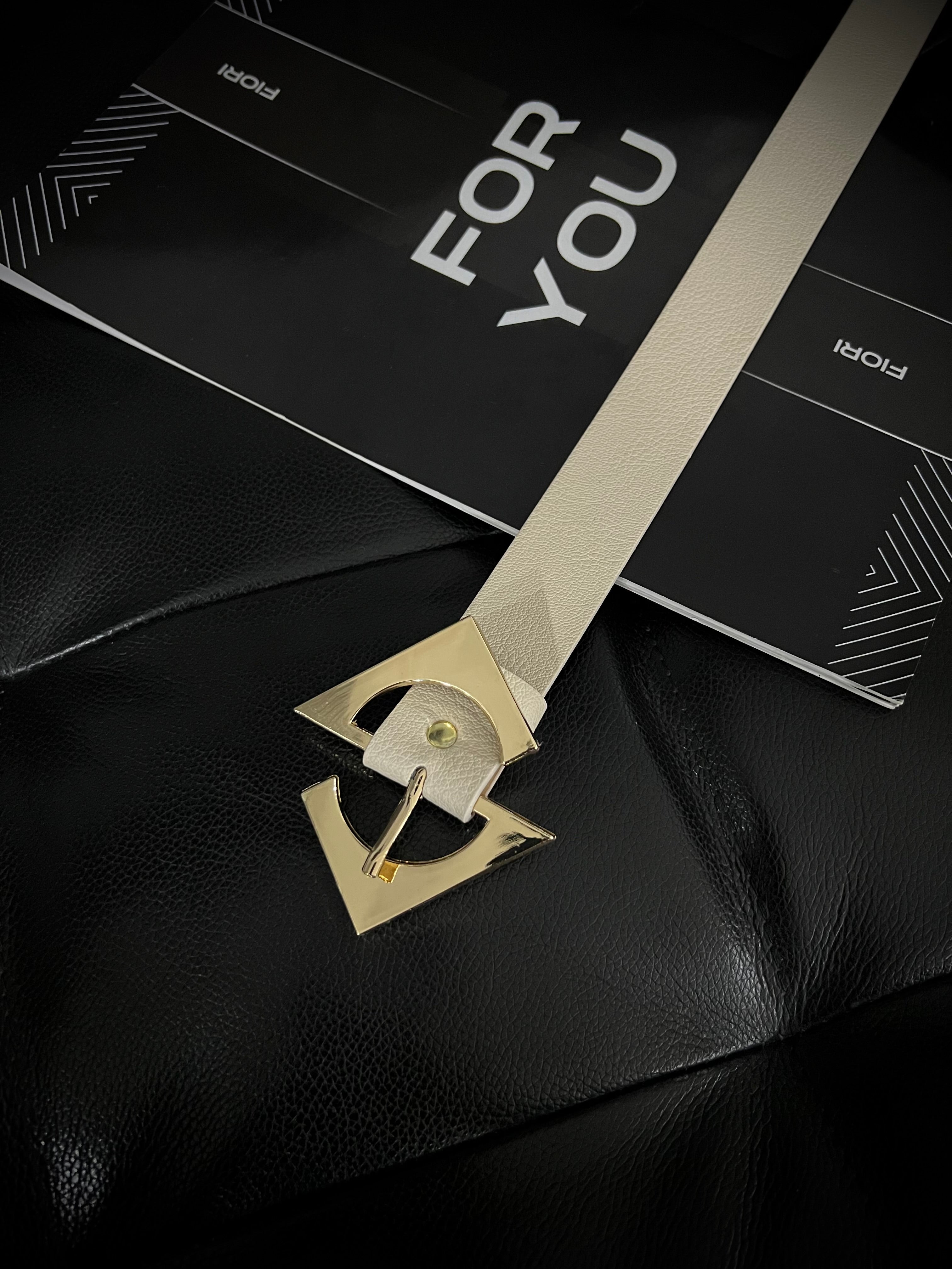 Design Gold Buckle Women's Belt