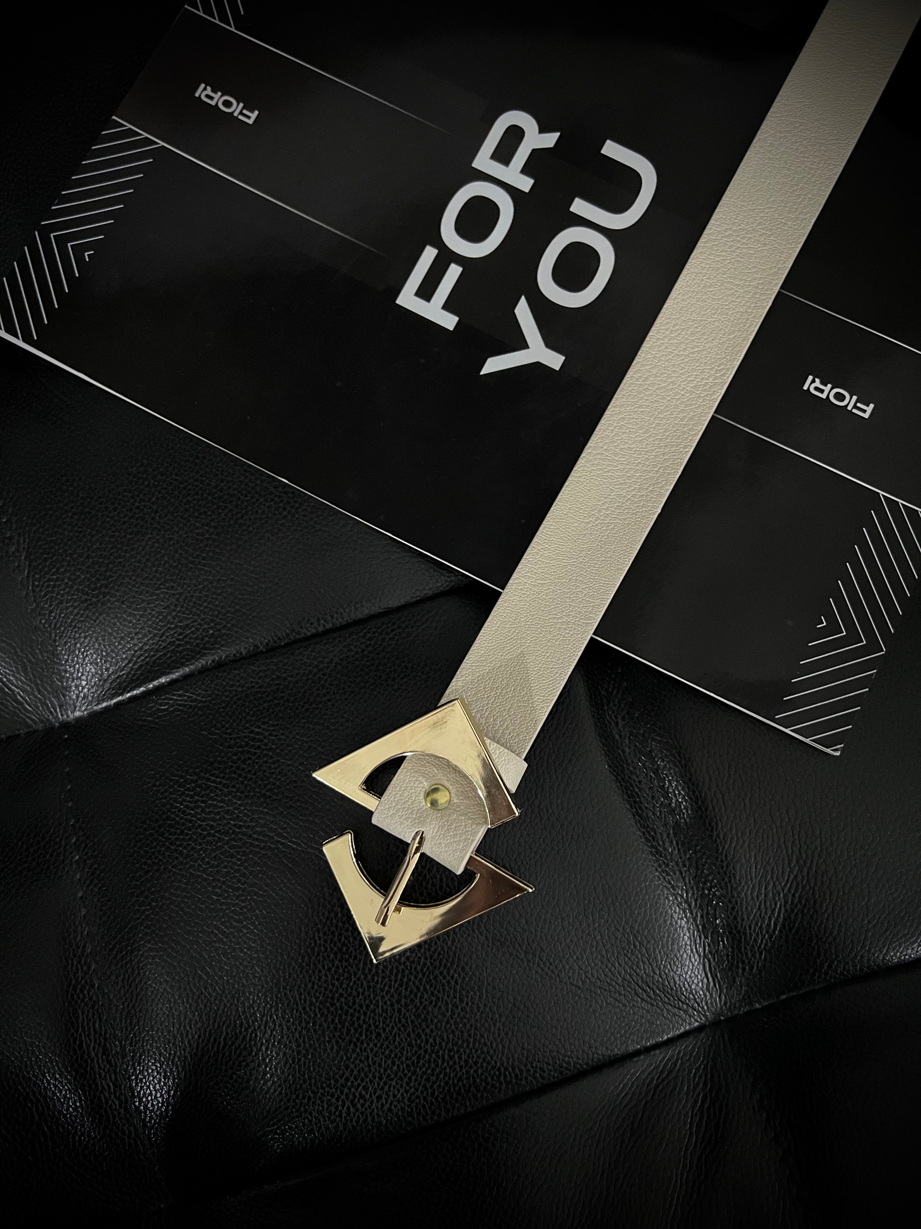 Design Gold Buckle Women's Belt