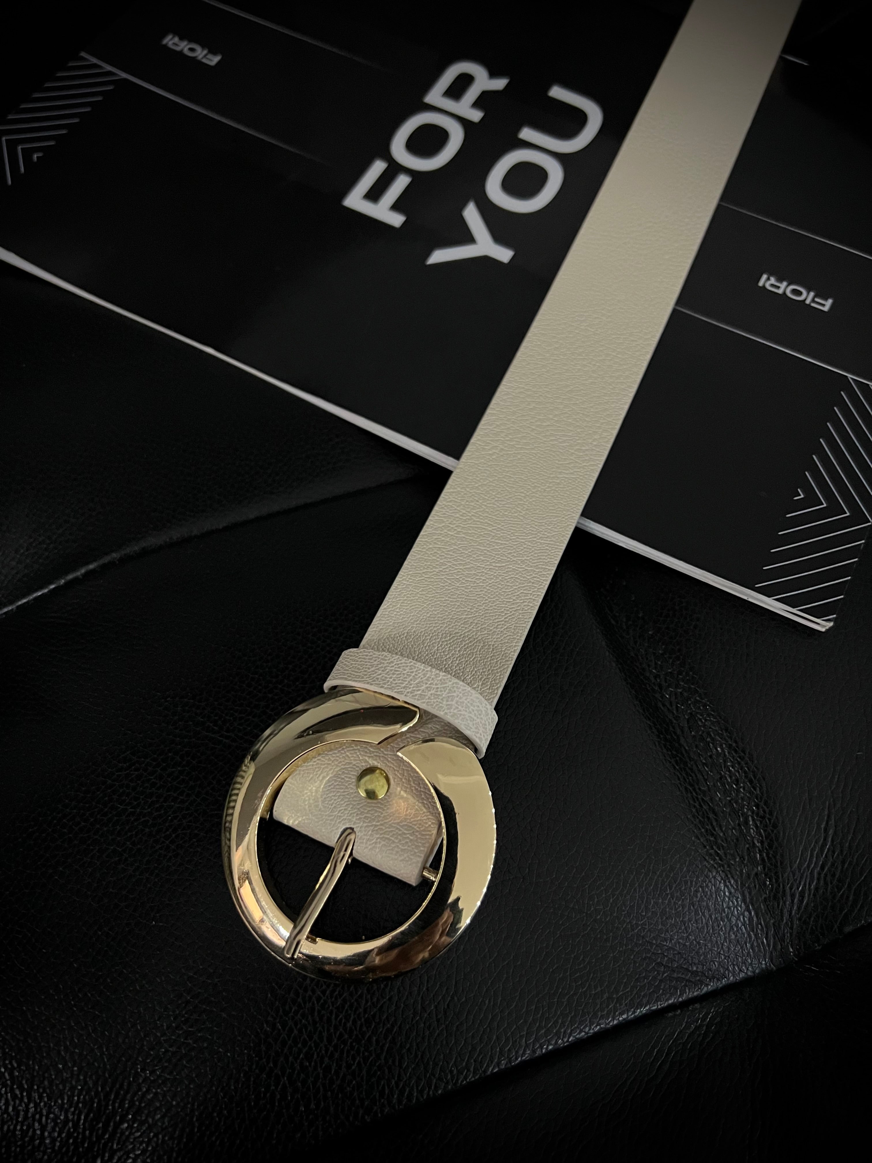Round Gold Buckle Women's Belt