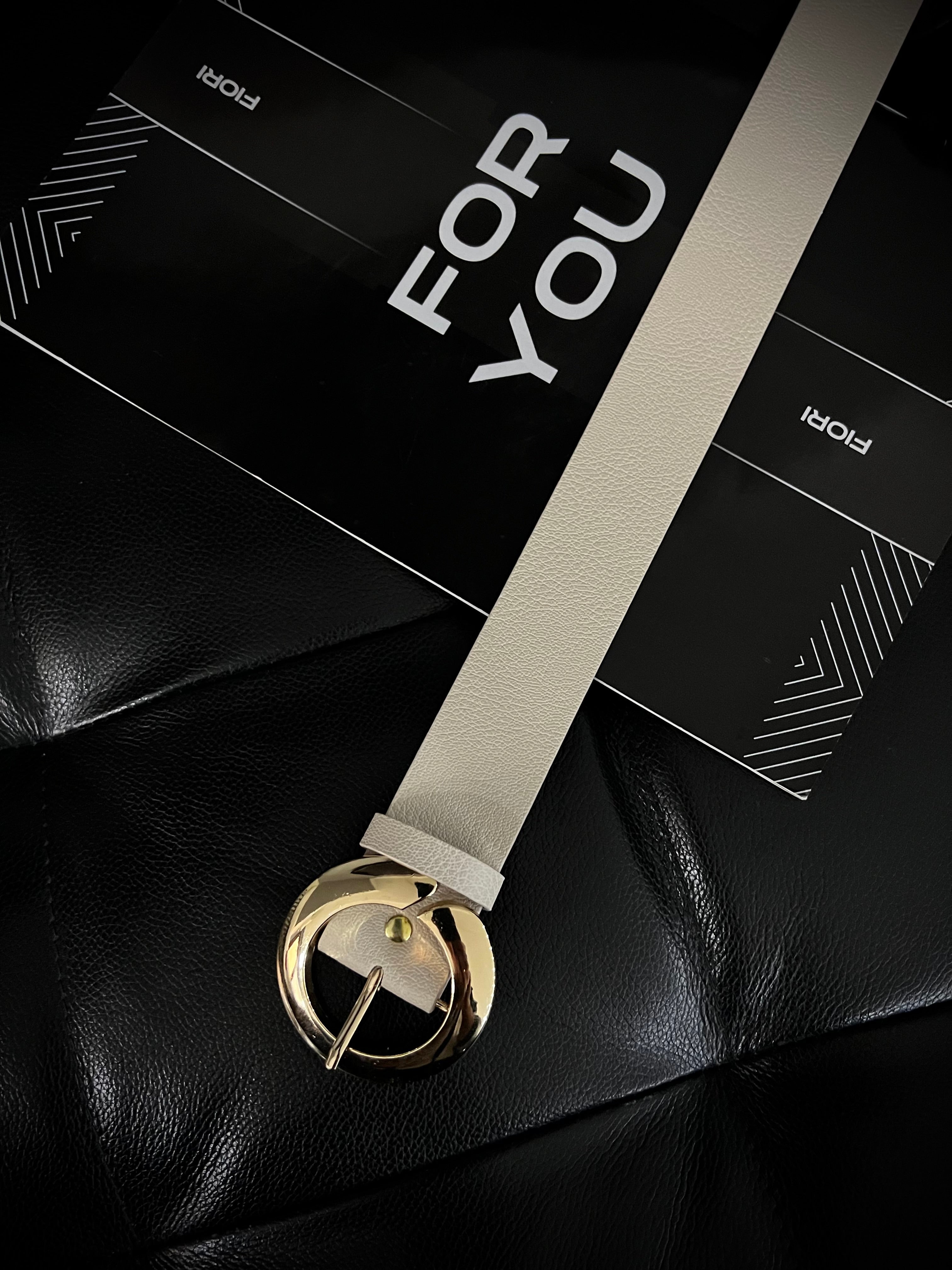Round Gold Buckle Women's Belt