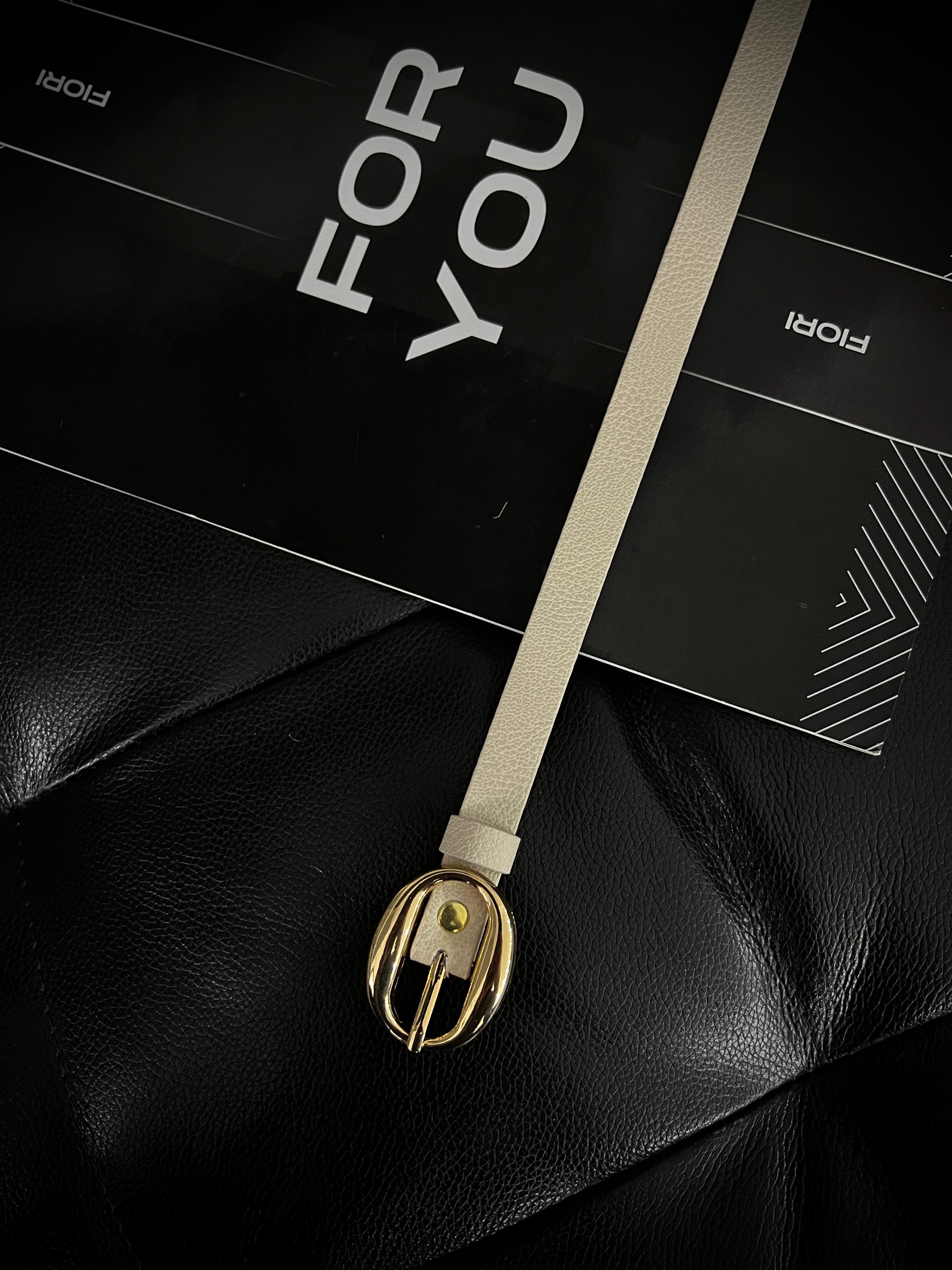 Oval Buckle Women's Belt
