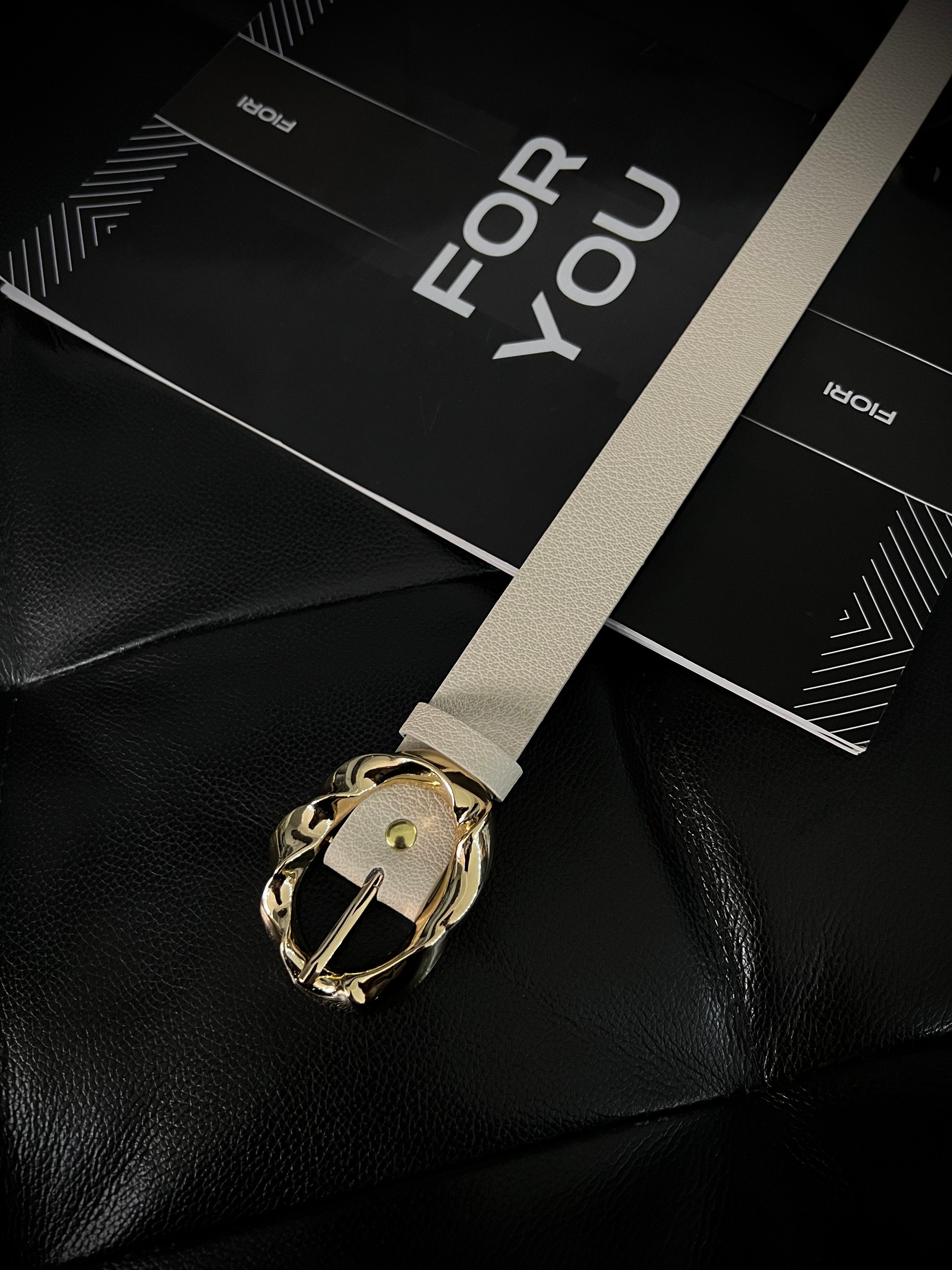 Asymmetrical Twist Gold Buckle Women's Belt