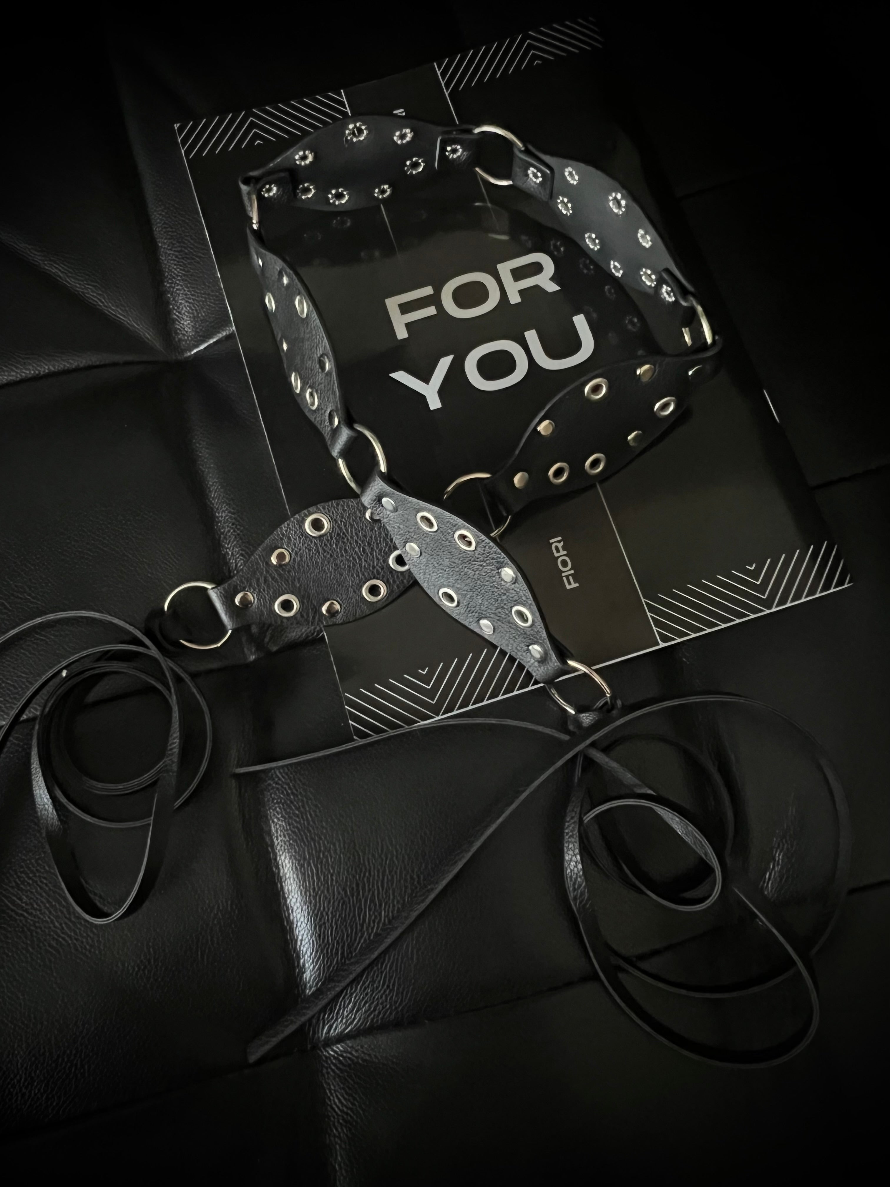 Women's Belt with Diamond Detail