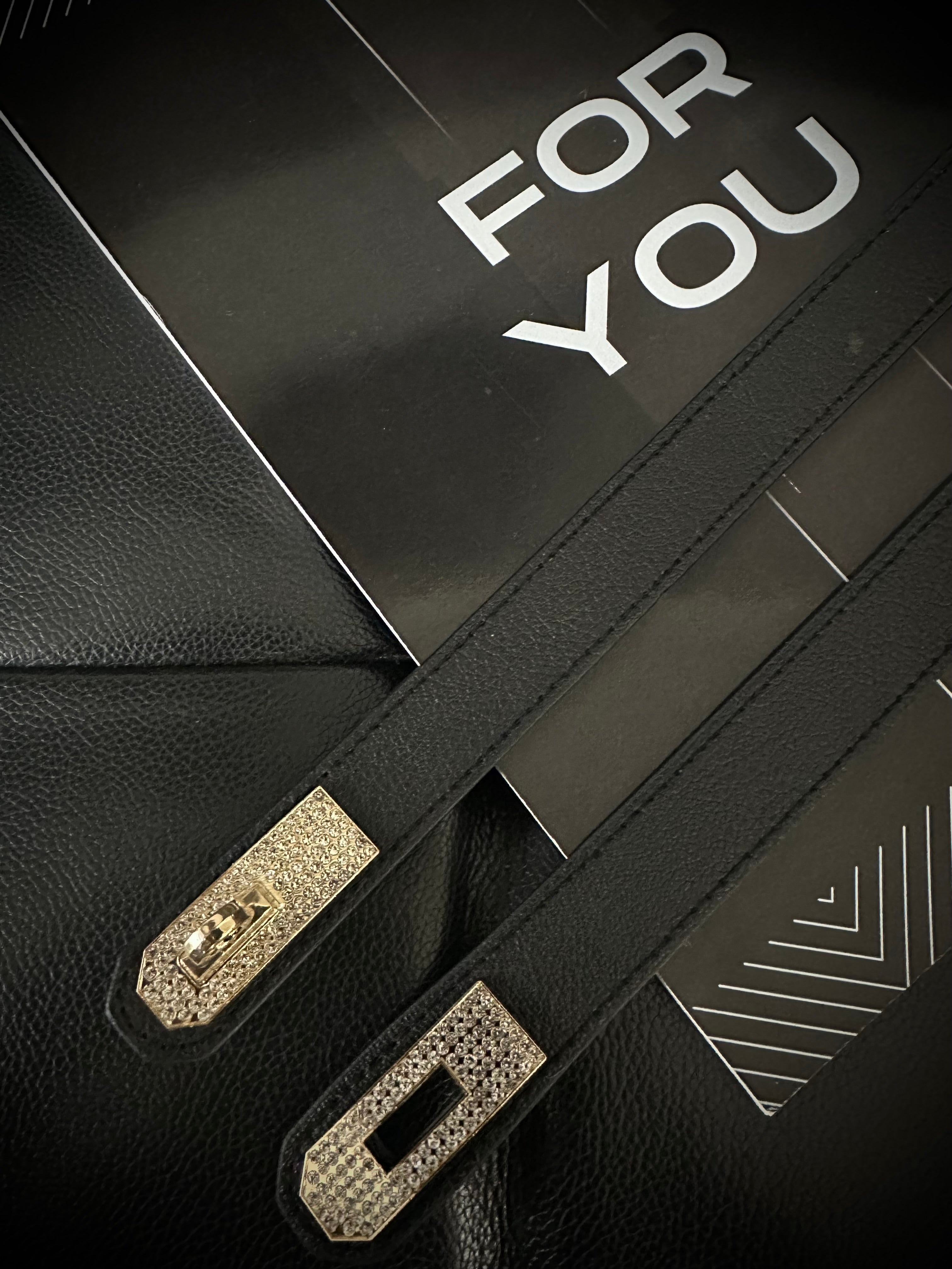 Women's Thin Elastic Belt with Lock Buckle and Stones