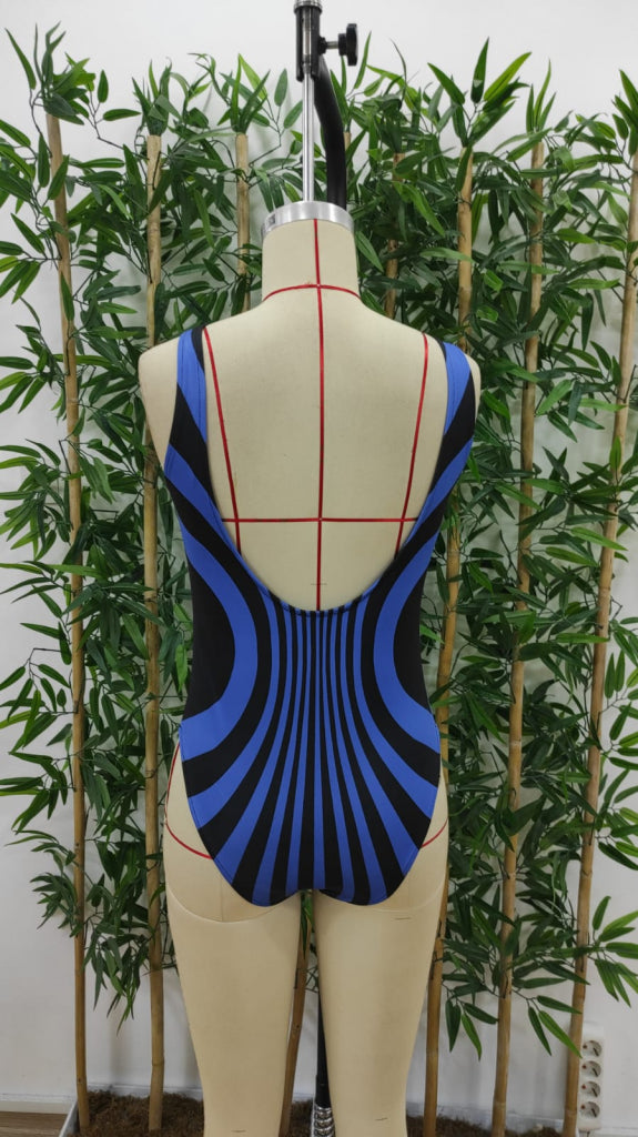 Women's Round Neck Strappy Printed Scuba Swimsuit, 17875