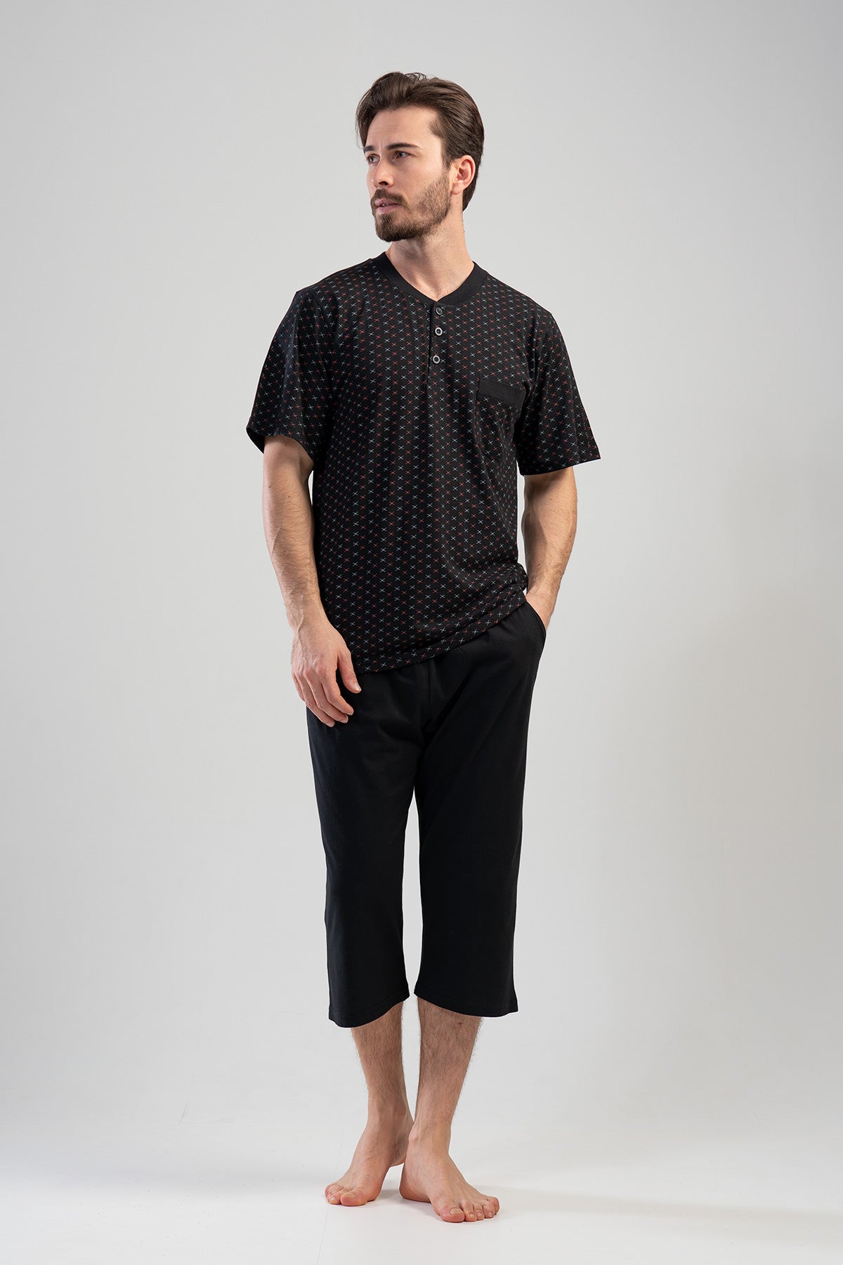 Man Desa Buttoned Capri Set