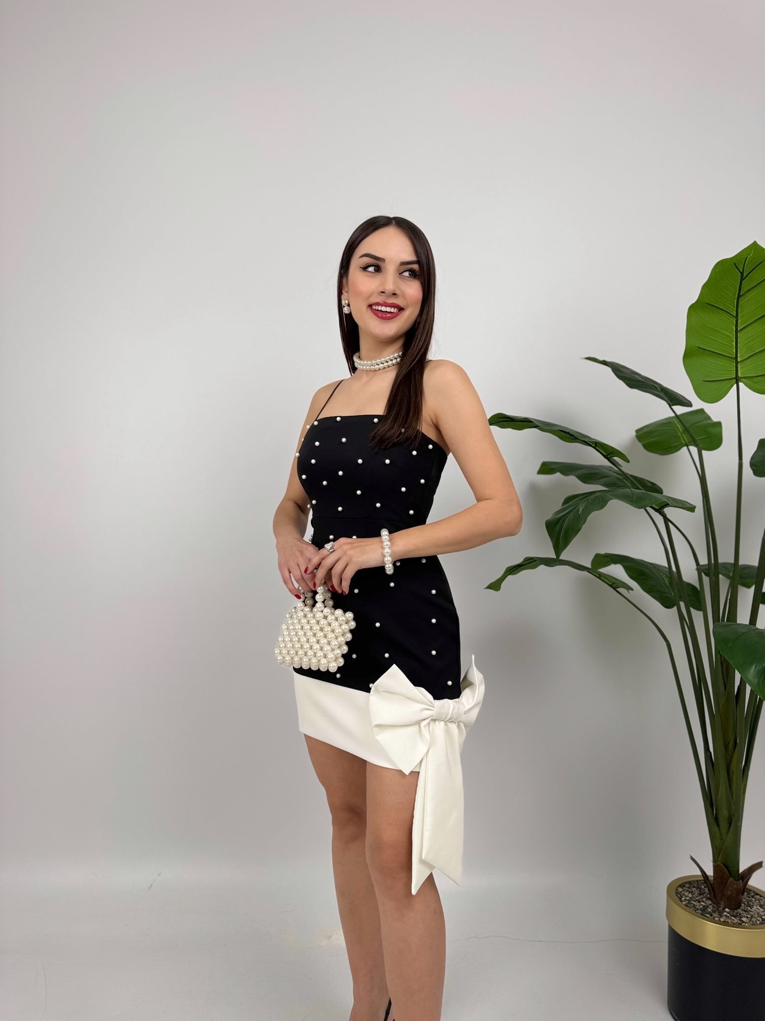 2046 PEARL EMBELLISHED BOW DETAIL STRAPLESS MINI DRESS