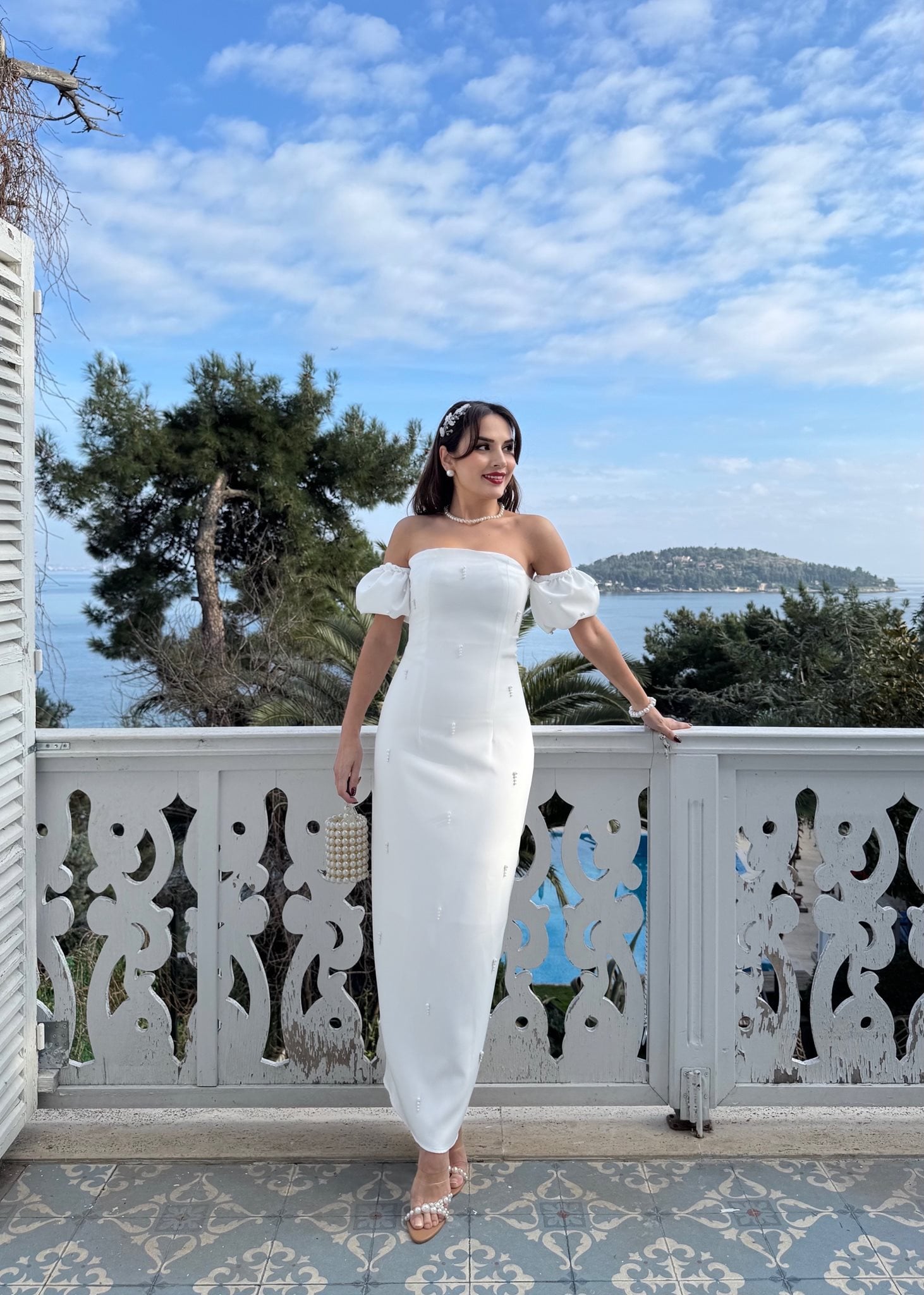 2125 ÖNLER İNCİ DETAY TASARIM ELBİSE