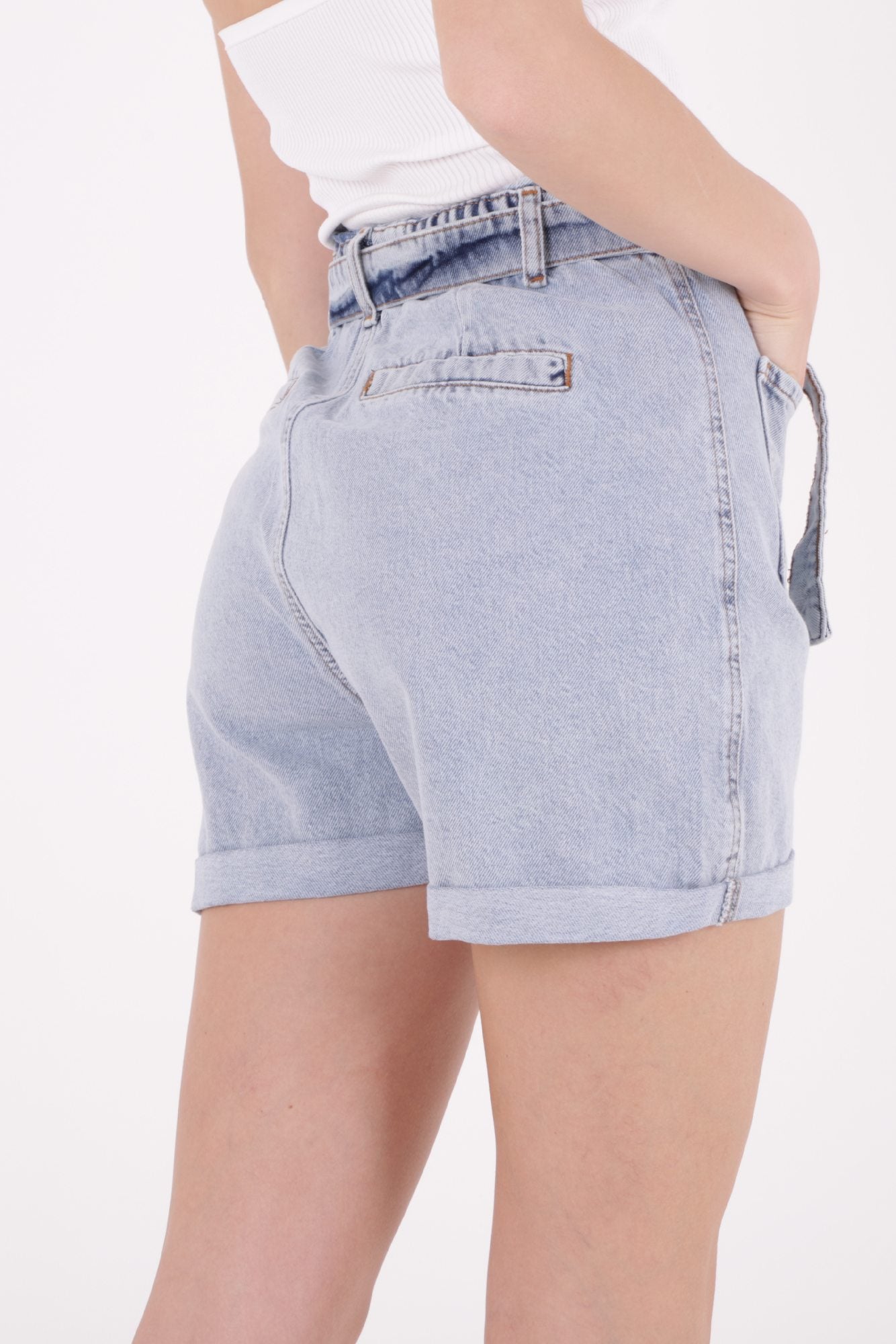 Beli Büzgülü Kemerli Kot Şort - Kar Yıkama Açık Mavi - (S-XL-6) - 5