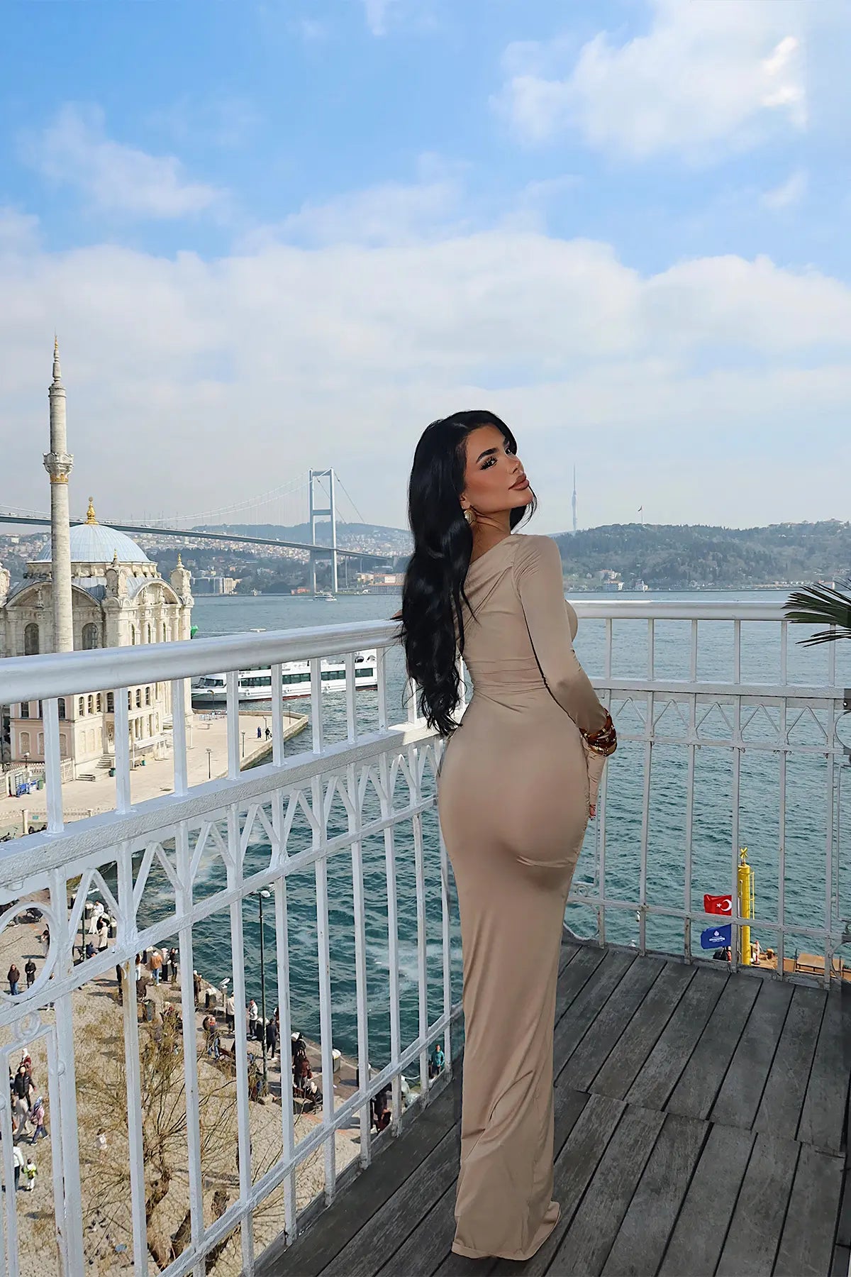 Bej Omuz Detay Uzun Elbise