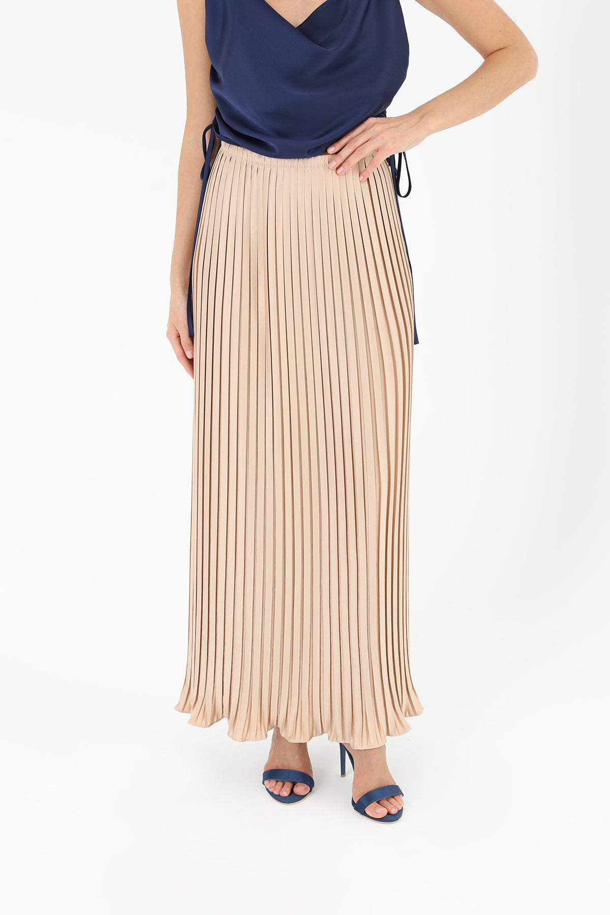 Women's Pleated Long Satin Skirt - 31916ETK