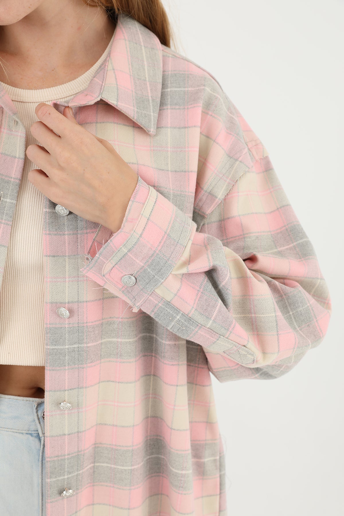 Women's Plaid Fringed Shirt - 32007GML