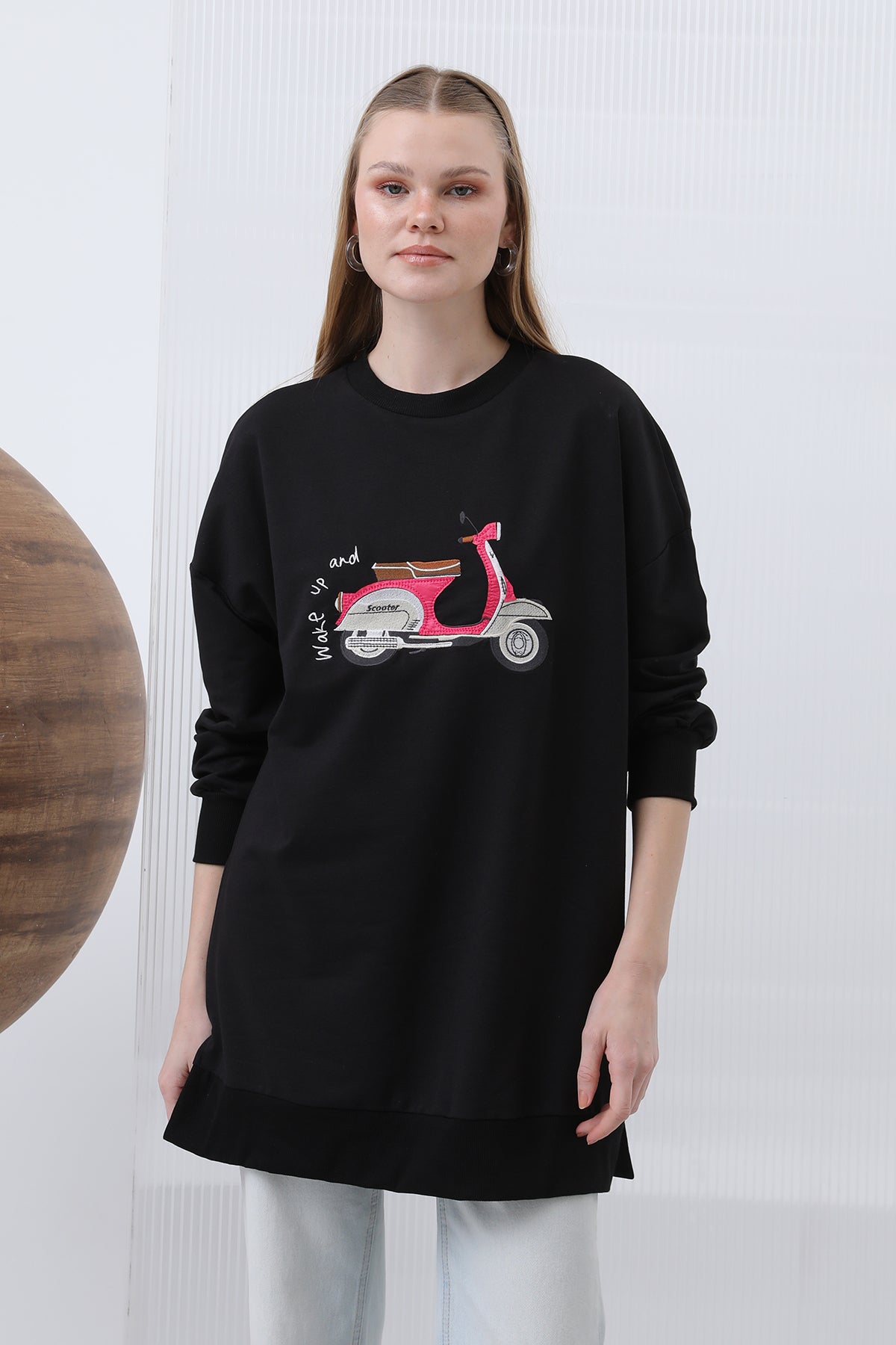 Kadın Önü Scooter Baskılı Ve Garnili Tunik - 10636TUN