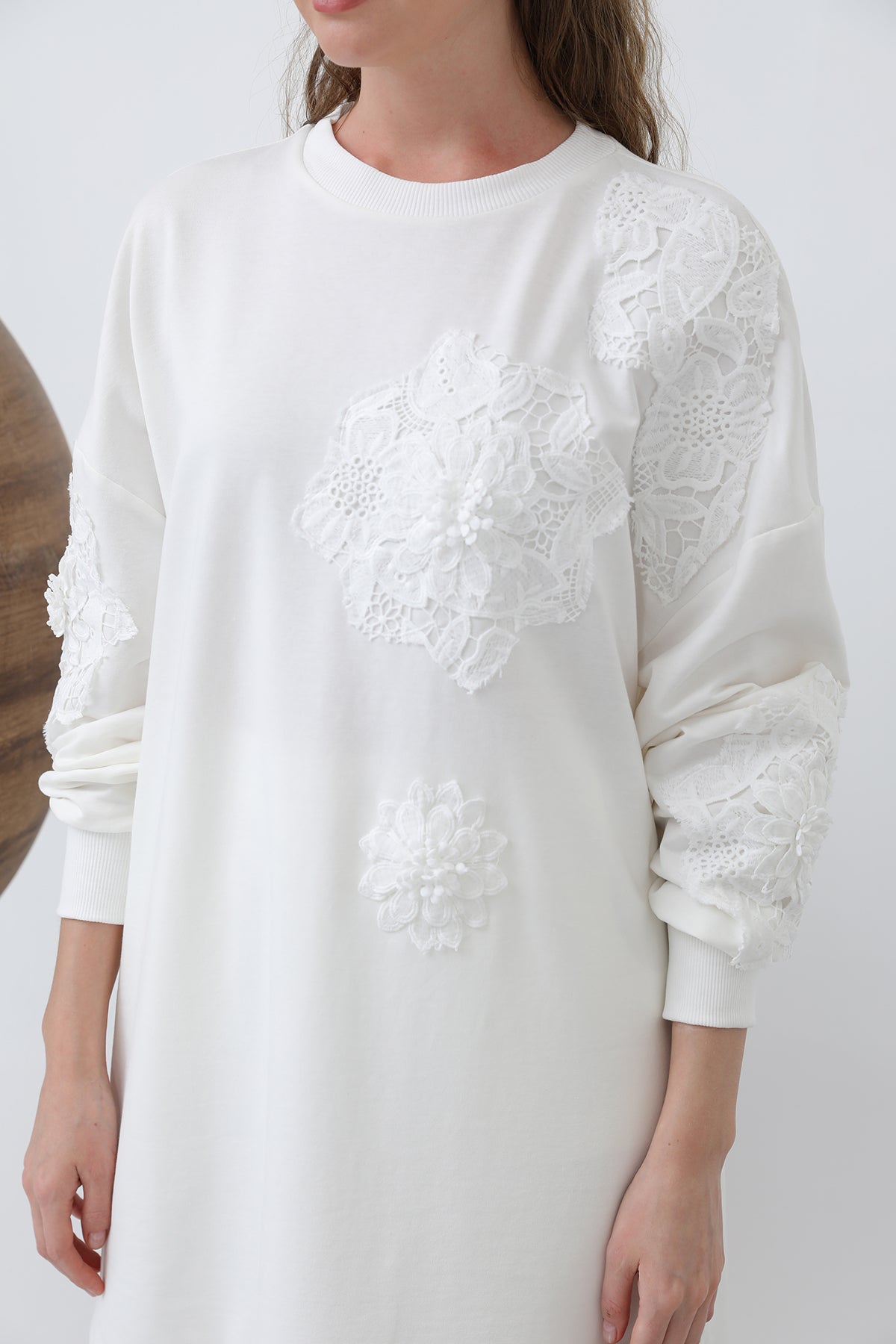 Kadın Önü Çiçek Motifli Dantelli Tunik - 10652TUN