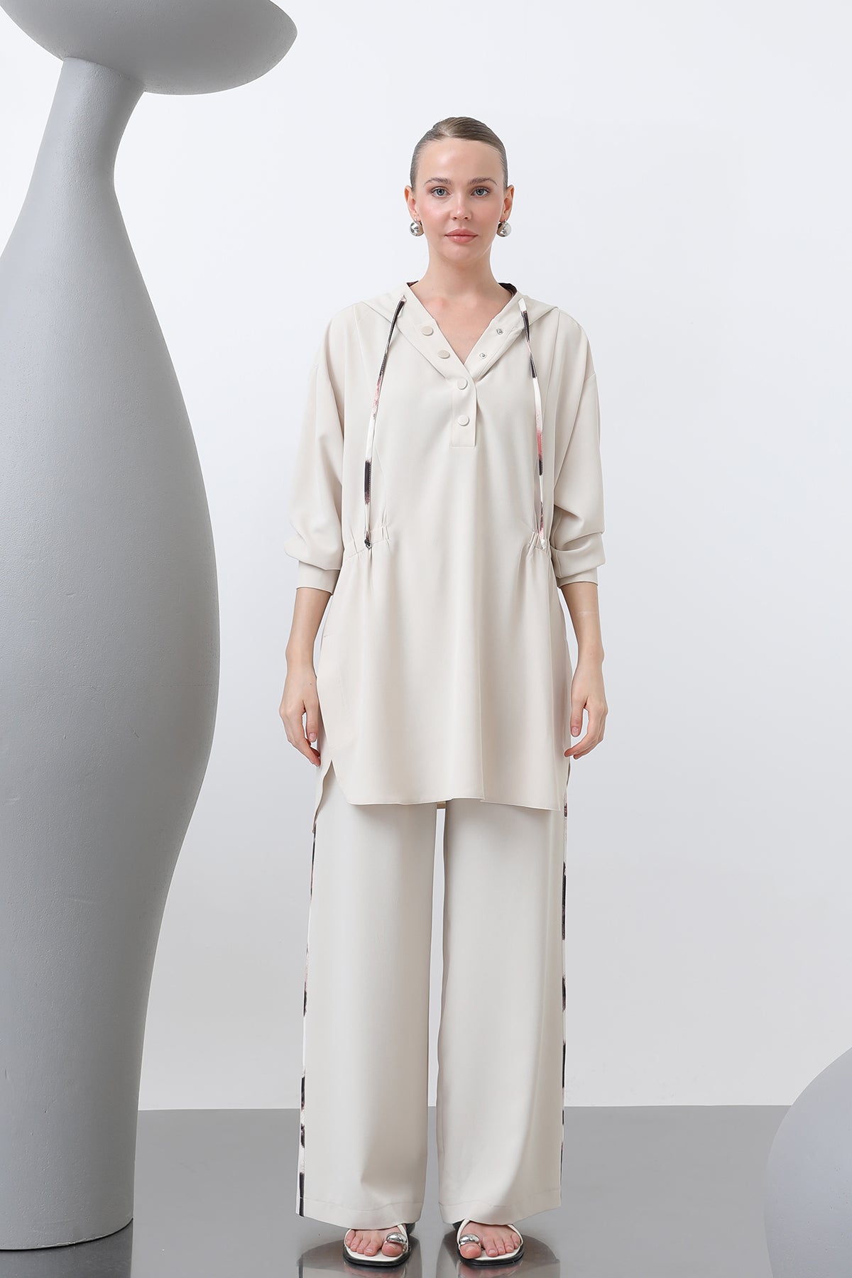 Kadın Beli Büzgü Detaylı Kapüşonlu Tunik - 10666TUN