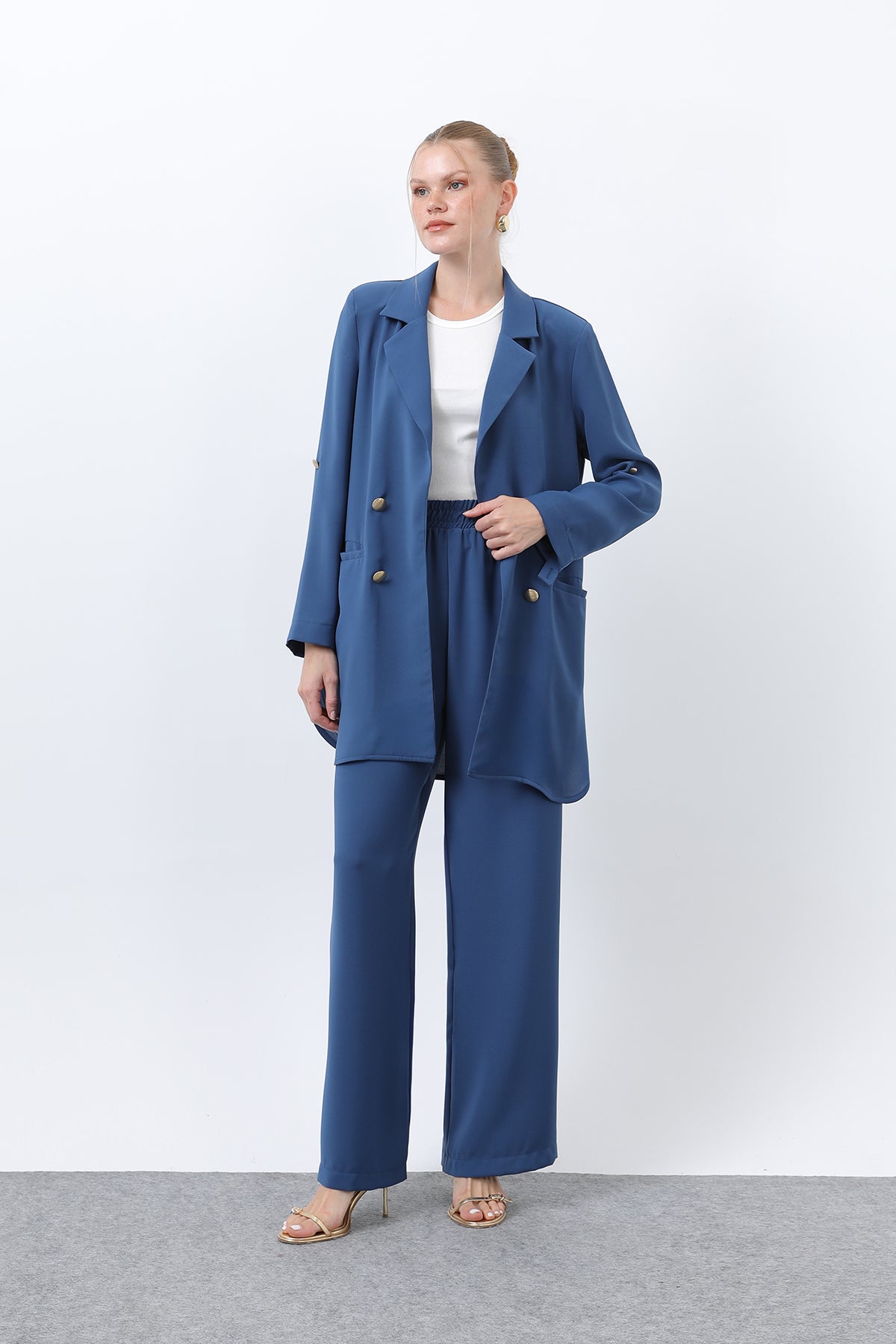 Kadın Düğme Detaylı Pantolonlu Blazer Ceket Takım - 14321TKM - INDIGO