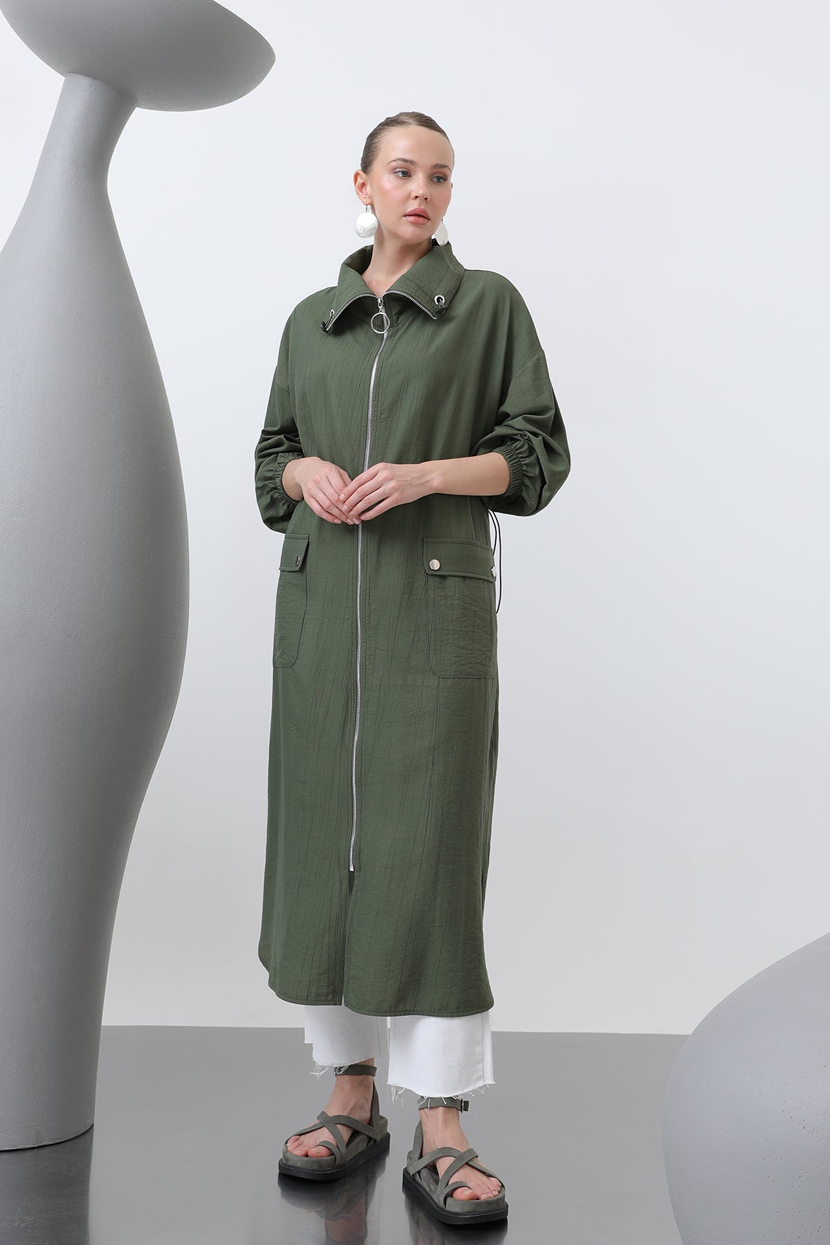 Kadın Geniş Yakalı Cep Detaylı Fermuarlı Kap - 15202HRK - KHAKI