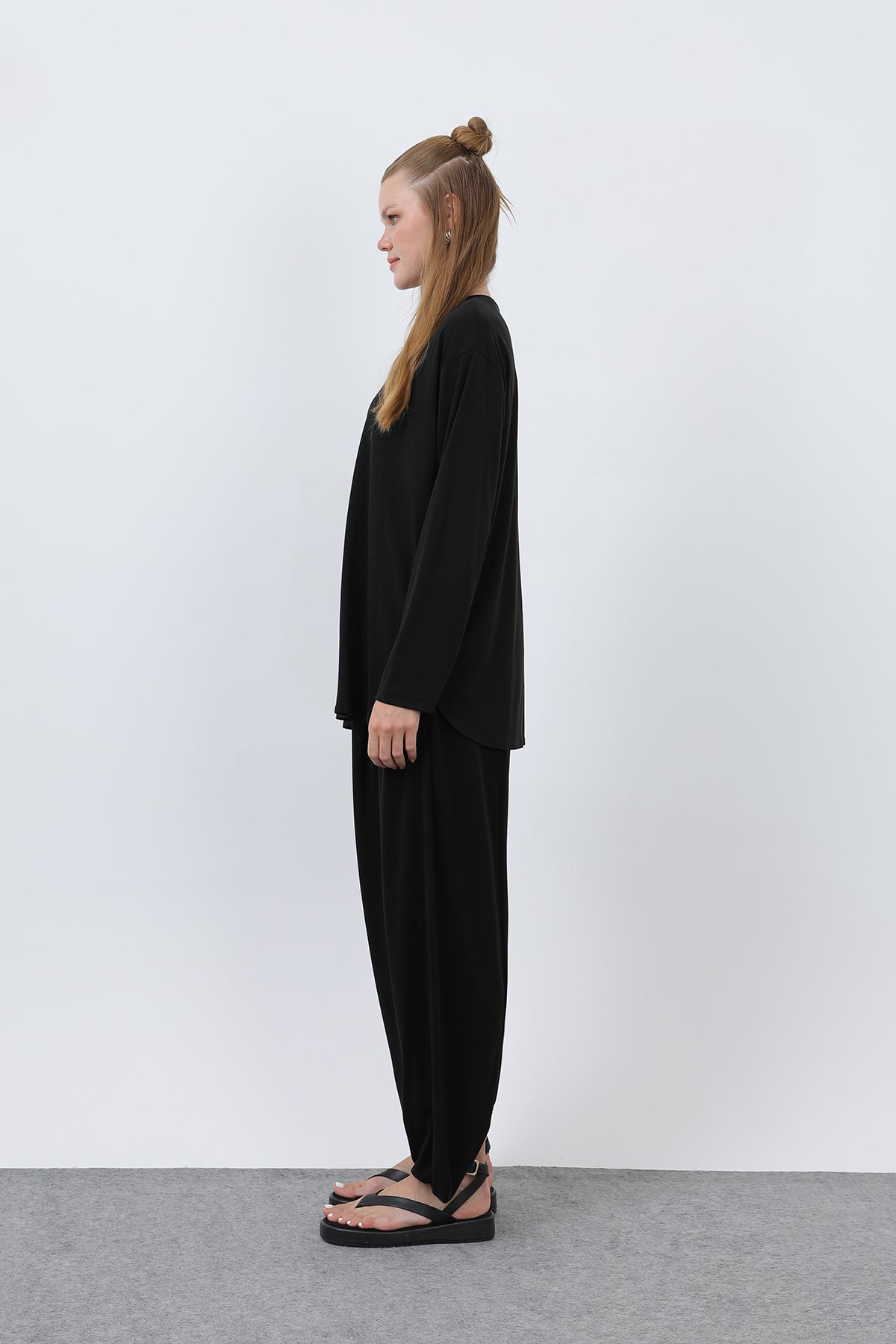 Kadın Oversize Viskon Relax Takım
-20663TKS