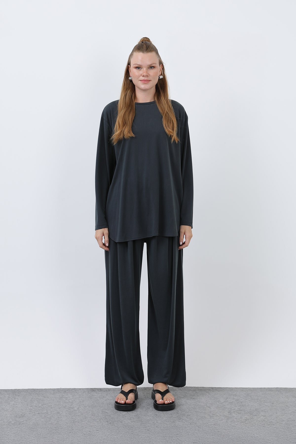 Kadın Oversize Viskon Relax Takım
-20663TKS