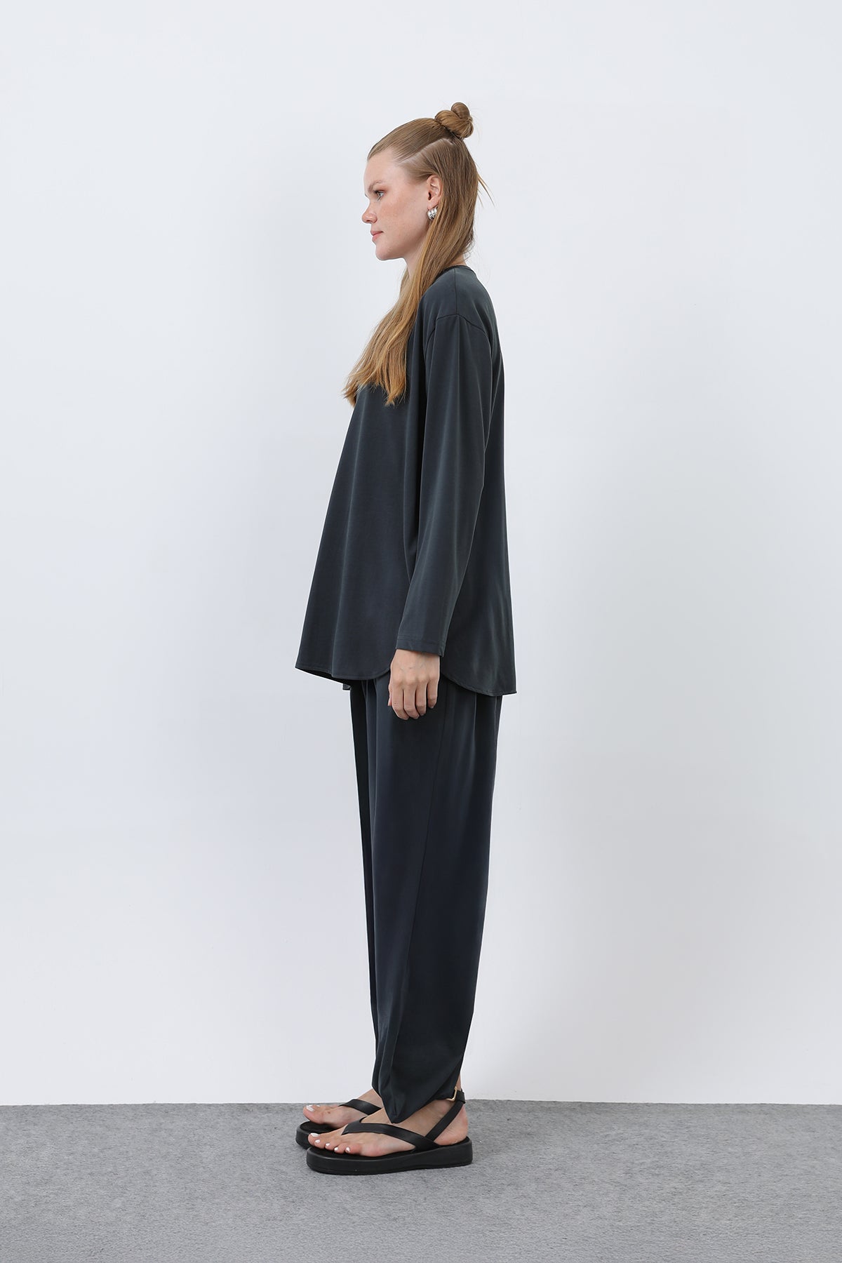 Kadın Oversize Viskon Relax Takım
-20663TKS