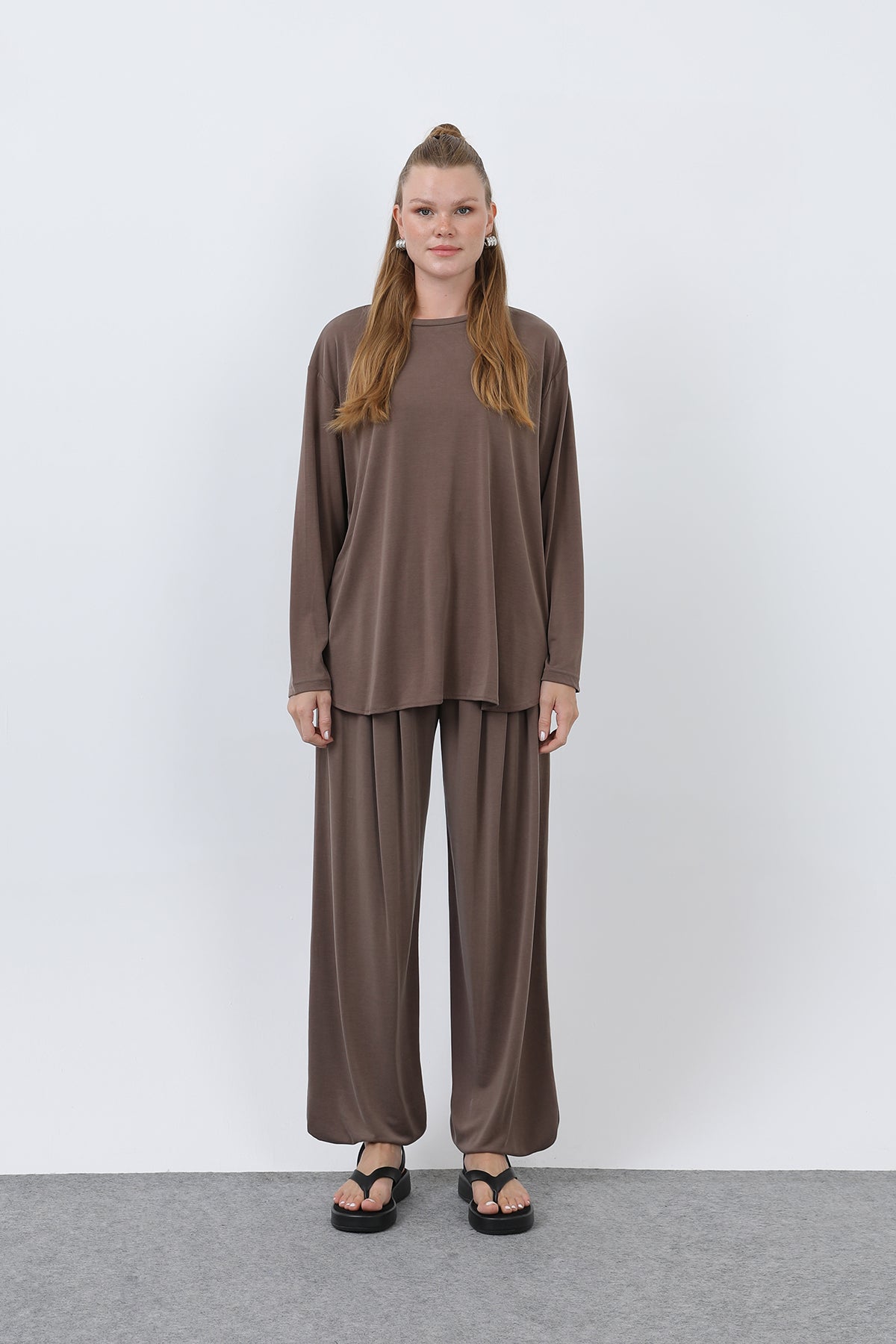 Kadın Oversize Viskon Relax Takım
-20663TKS