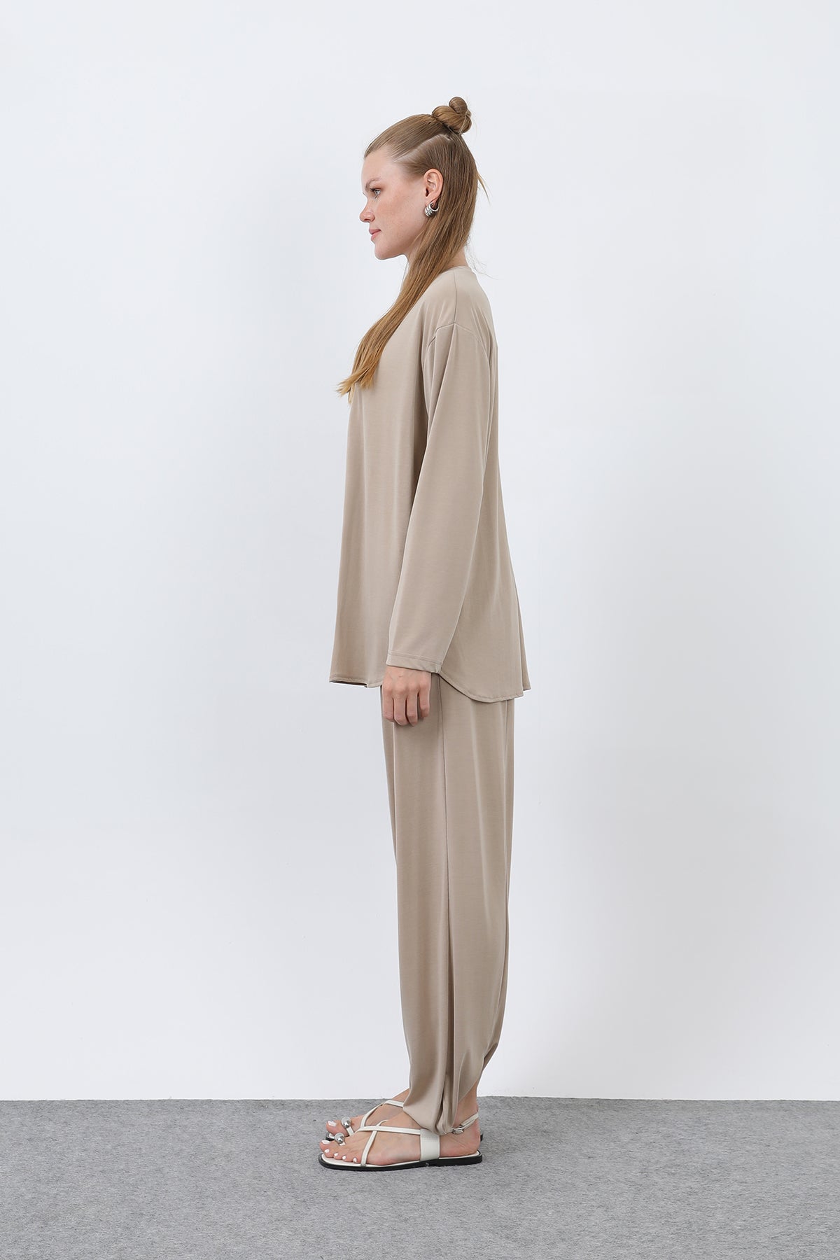Kadın Oversize Viskon Relax Takım
-20663TKS