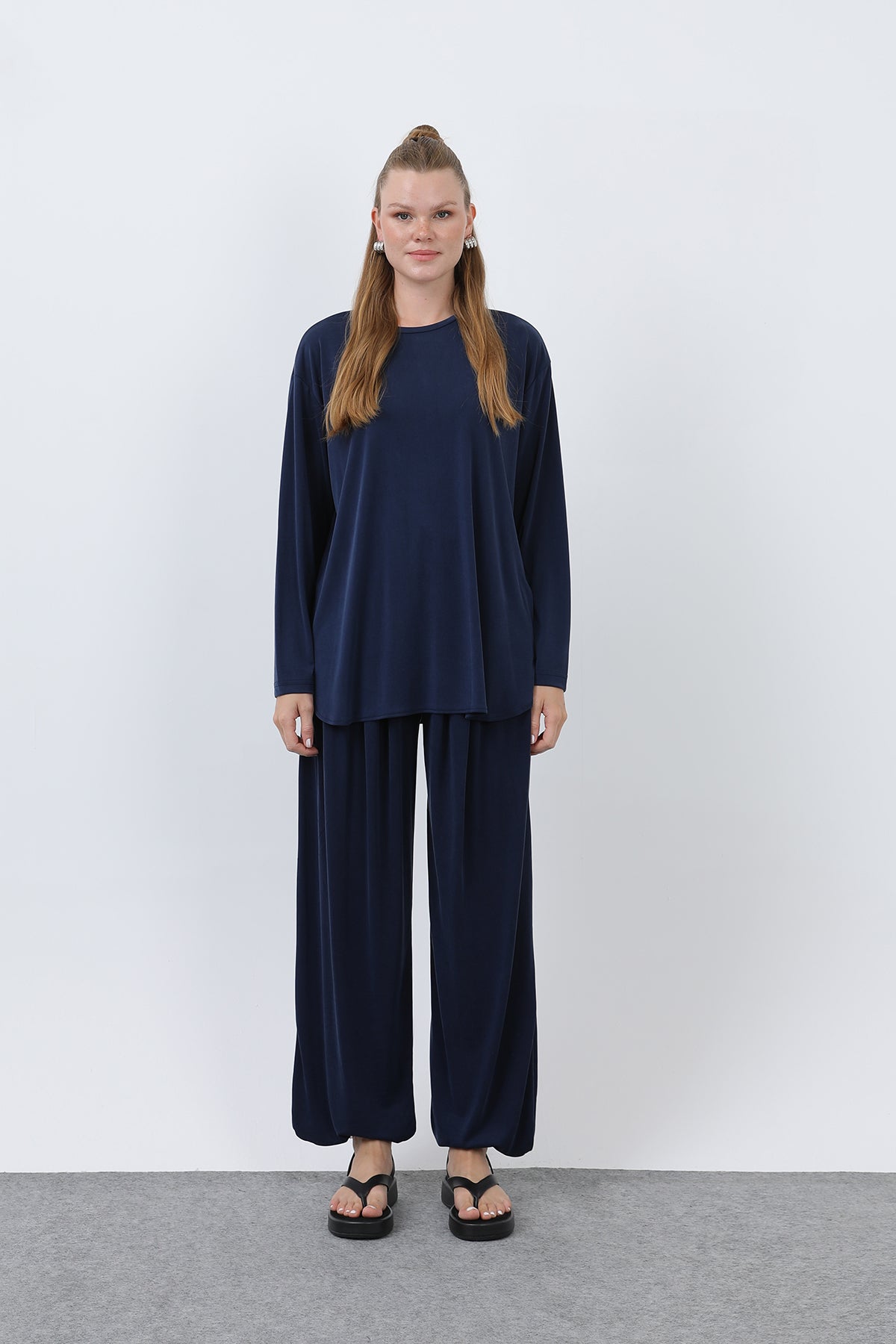 Kadın Oversize Viskon Relax Takım
-20663TKS