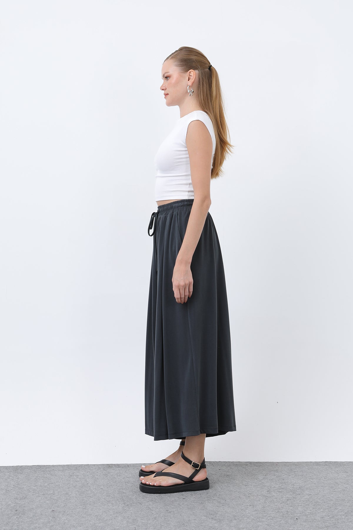 Kadın Beli Kuşaklı Etek Görünümlü Pantolon - 20664PNT