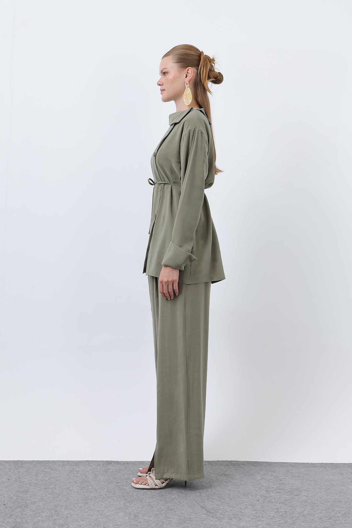 Kadın Düğmeli Oversize Günlük Set Takım
-20677TKS