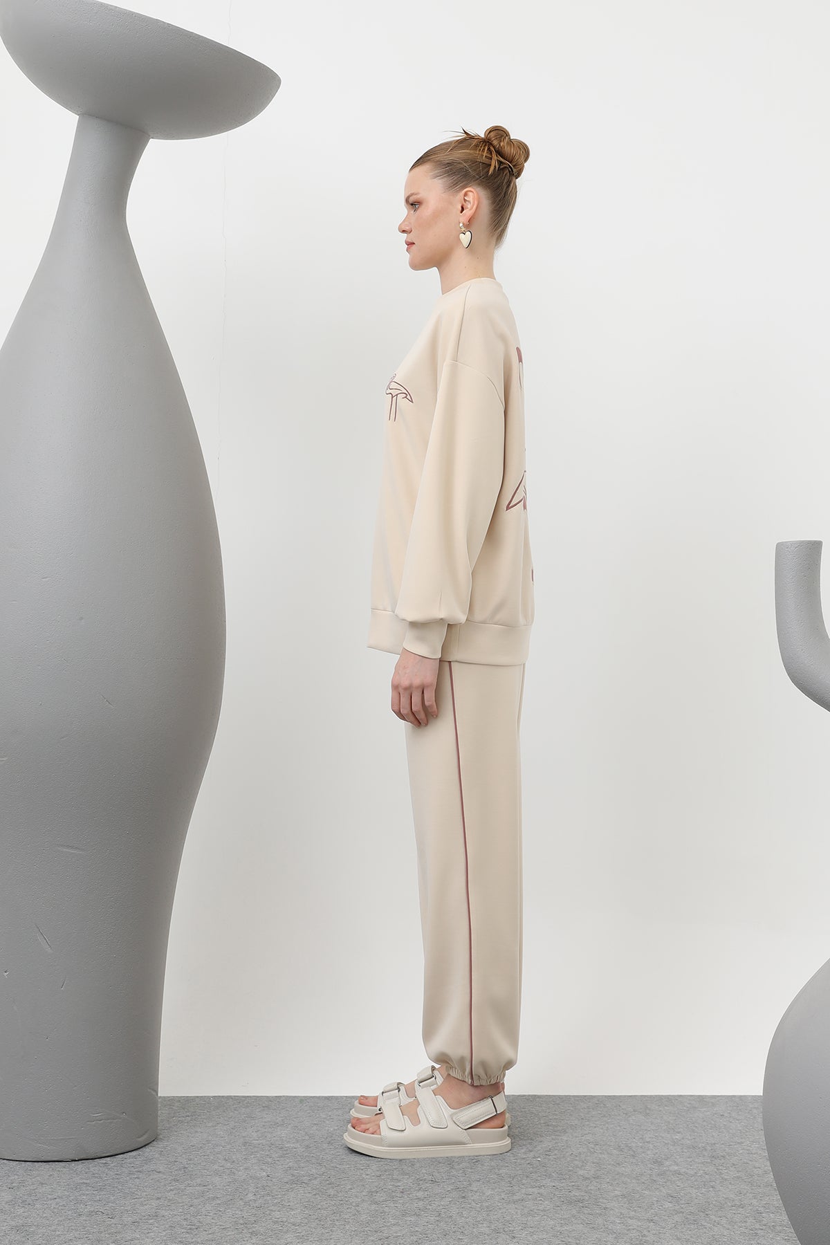 Women's Swan Embroidered Tracksuit - 32162TKS