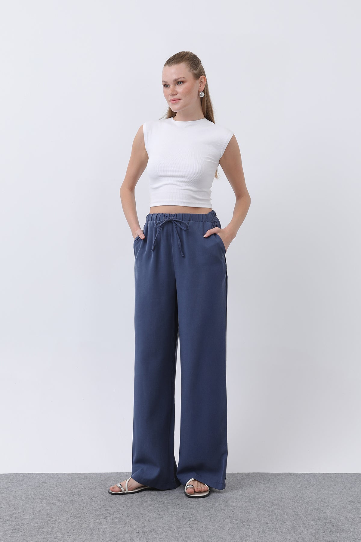 Kadın Bel Lastikli Yanları Biyeli Pantolon - 32231PNT - NAVY