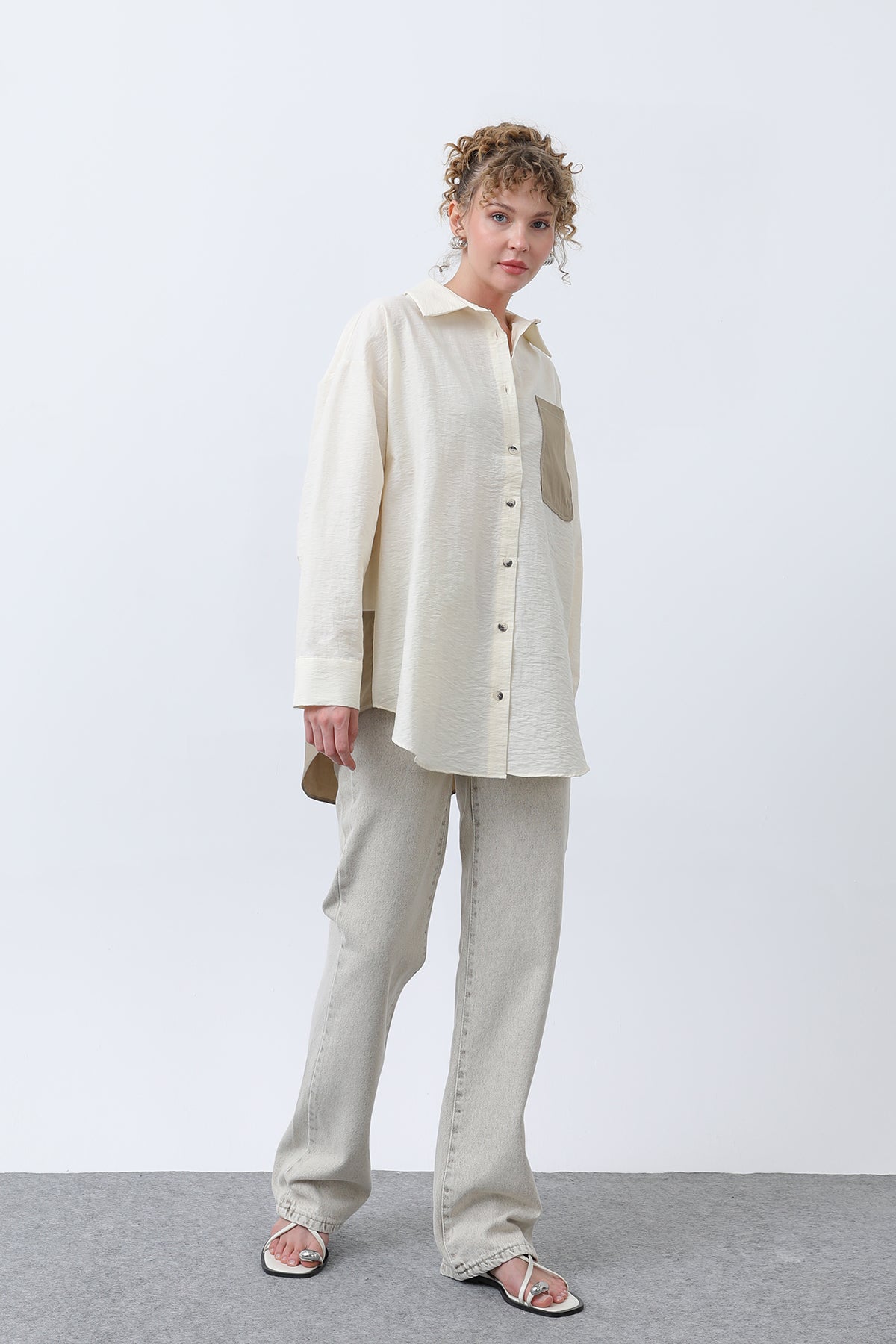 Kadın Arkası Nakışlı Gömlek -32232GML - SAND BEIGE-KHAKİ