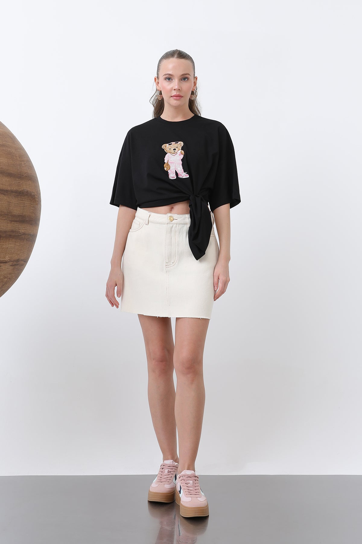 Kadın Ayıcık Nakışlı Basic Tshirt -32256TSH