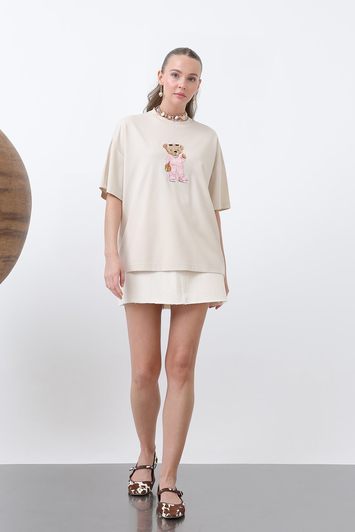 Kadın Ayıcık Nakışlı Basic Tshirt -32256TSH - BEIGE