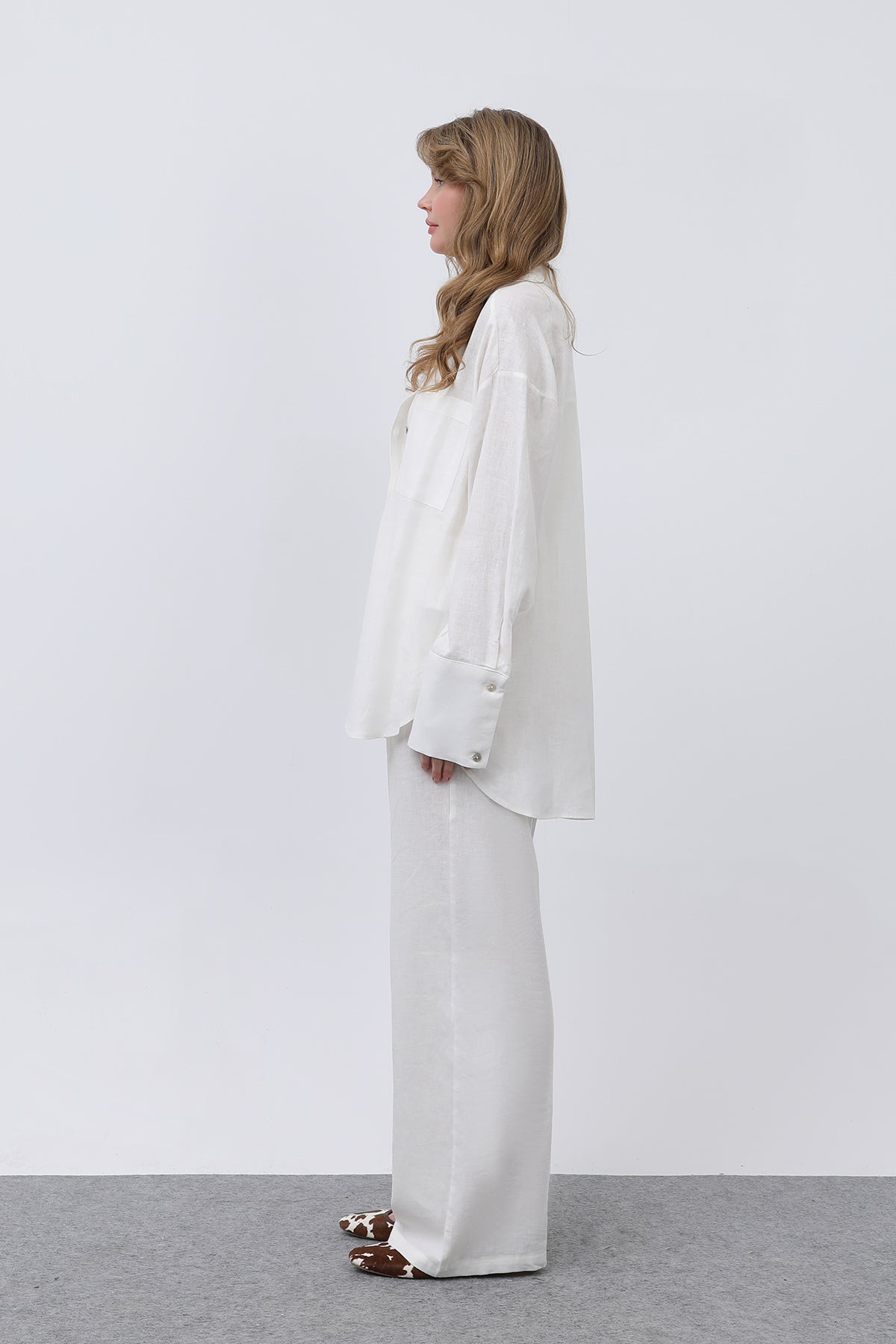 Women's Basic Linen Shirt - 32328GML
