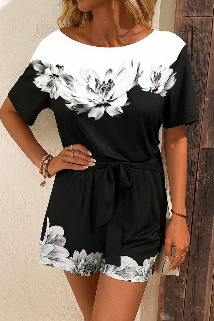 Kadın Tek Omuzu Açık çiçek Desenli Beli Kuşaklı Iki Iplik Mini Short Tulum, 36708