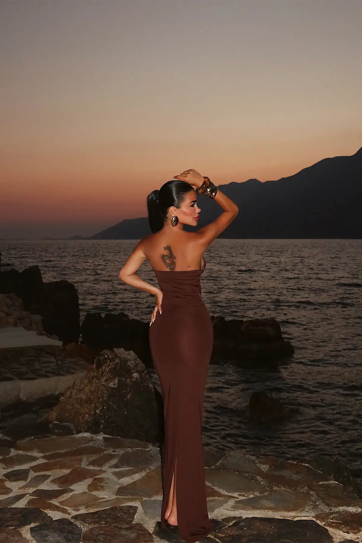 Acı Kahve Toka Detay Elbise