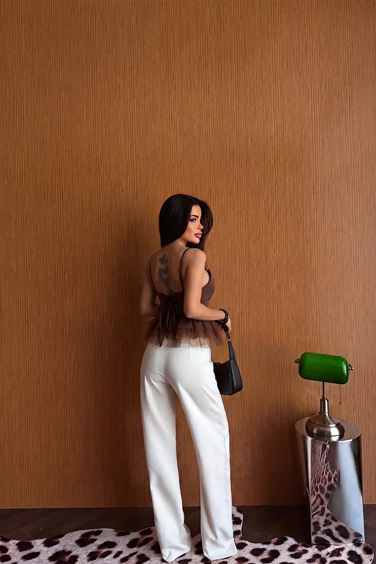 Kahverengi Tül Detay Crop Top