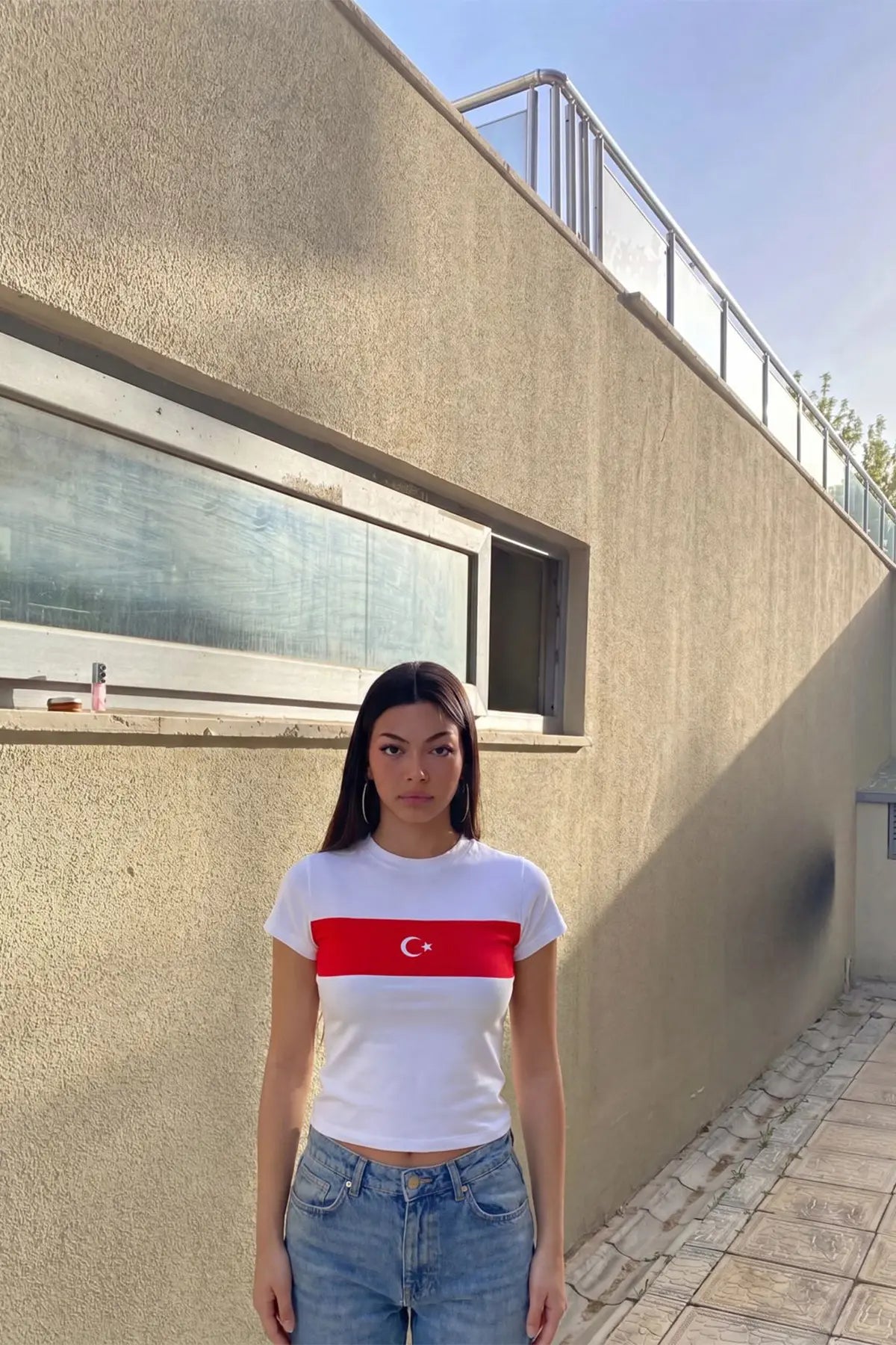 Beyaz Kalpten Ay Yıldız Tshirt
